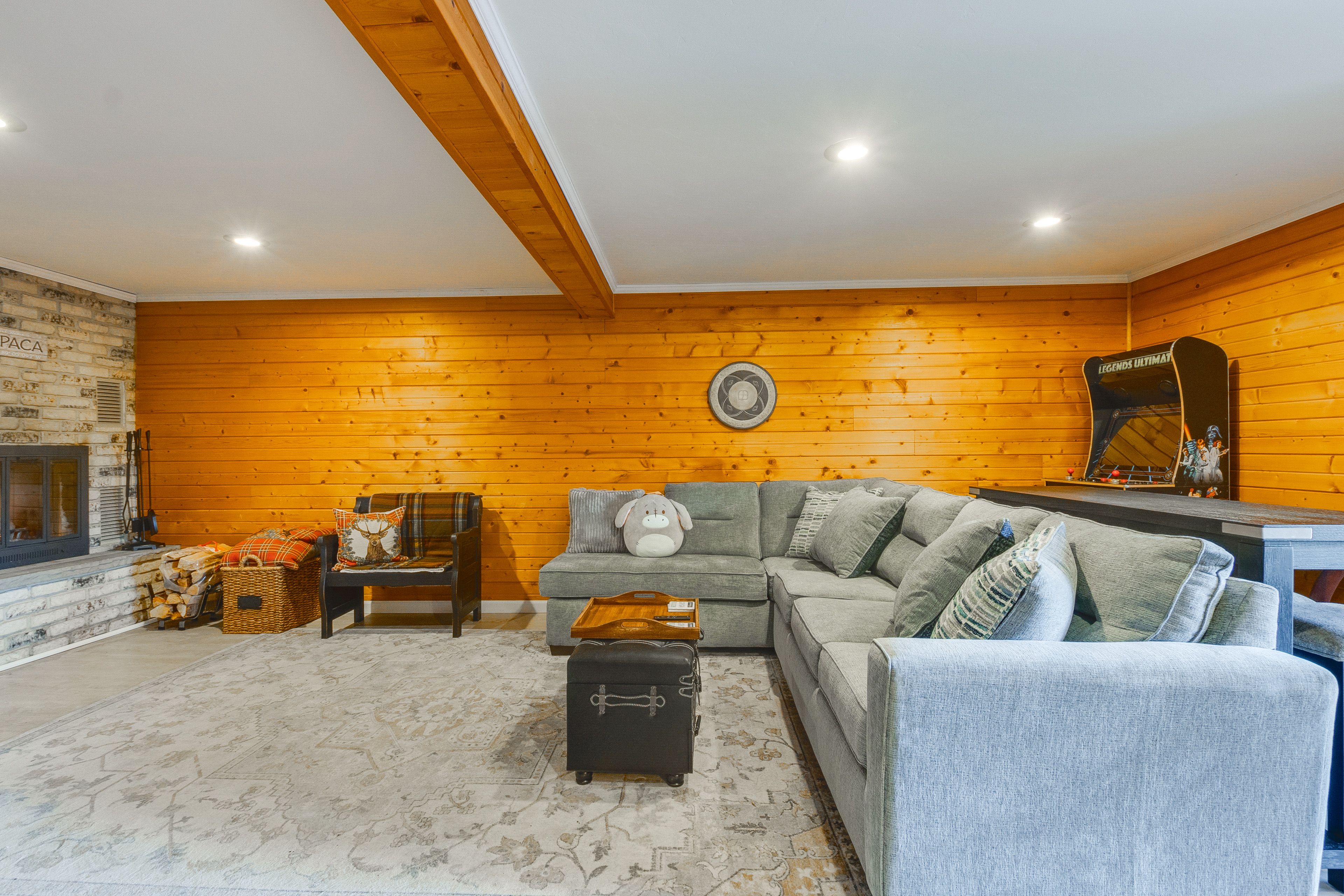 Basement Living Room | Smart TV | Arcade Game