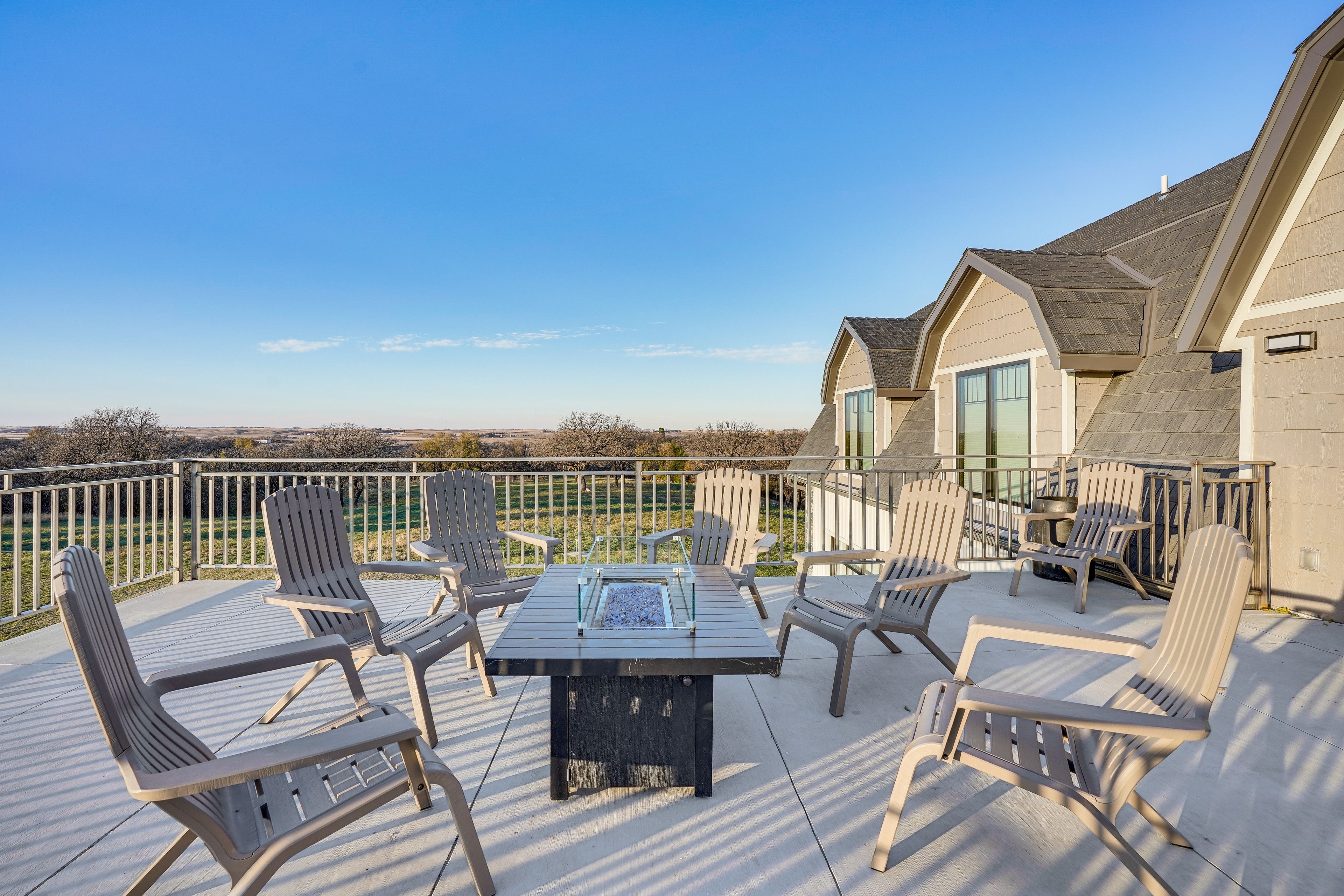Inwood Vacation Rental | 6BR | 6BA | Step-Free Access | 5,300 Sq Ft