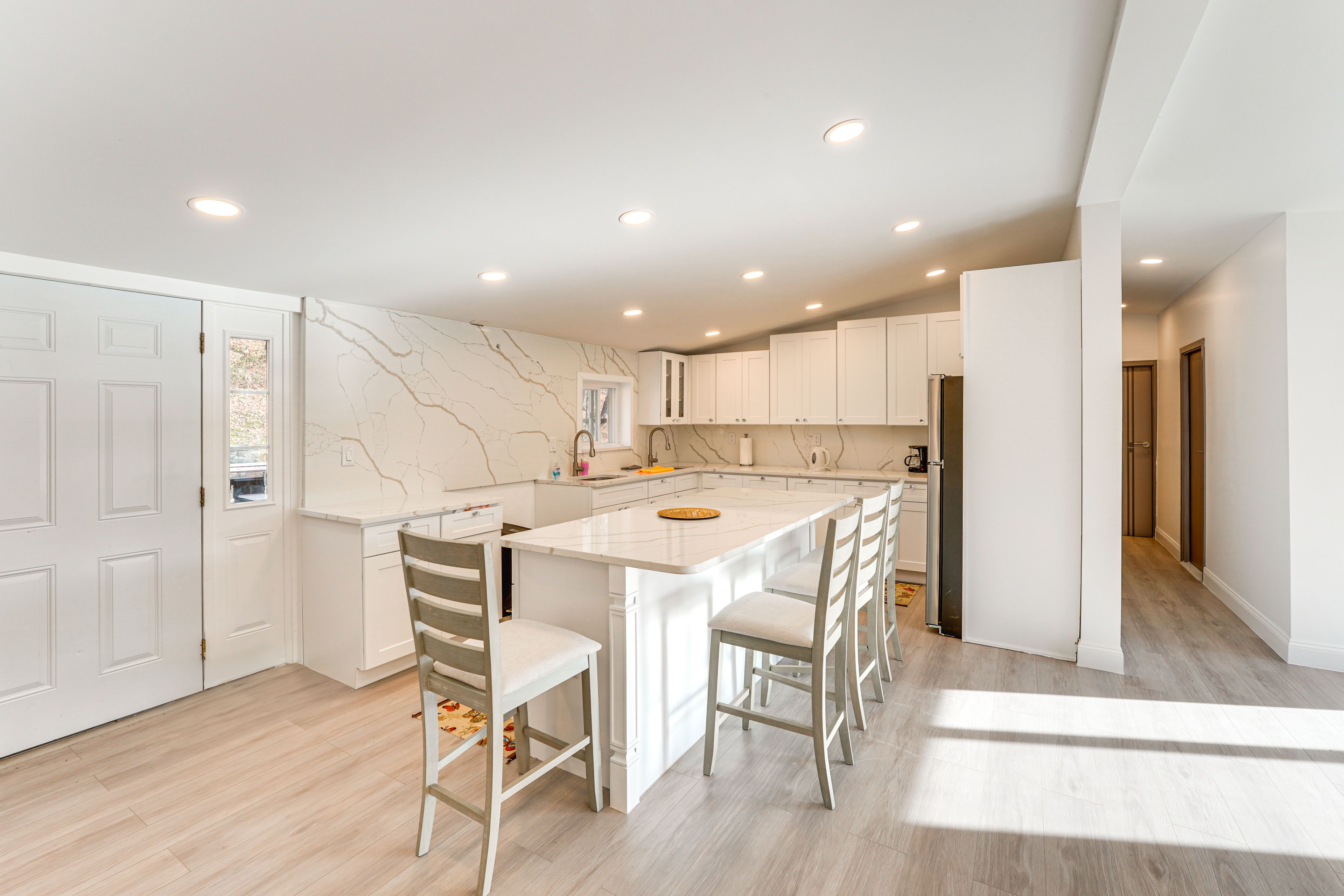 Kitchen | Cooking Basics | Drip Coffee Maker | Island w/ Seating