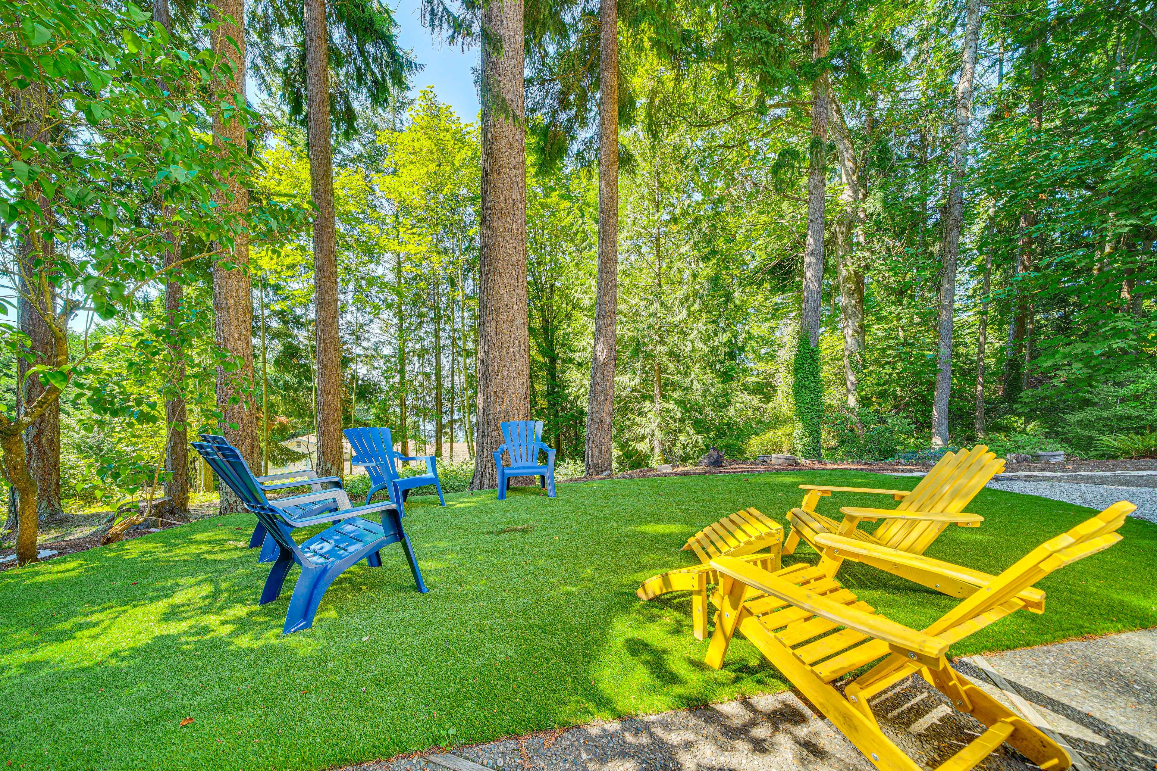 Private Yard | Fire Pit