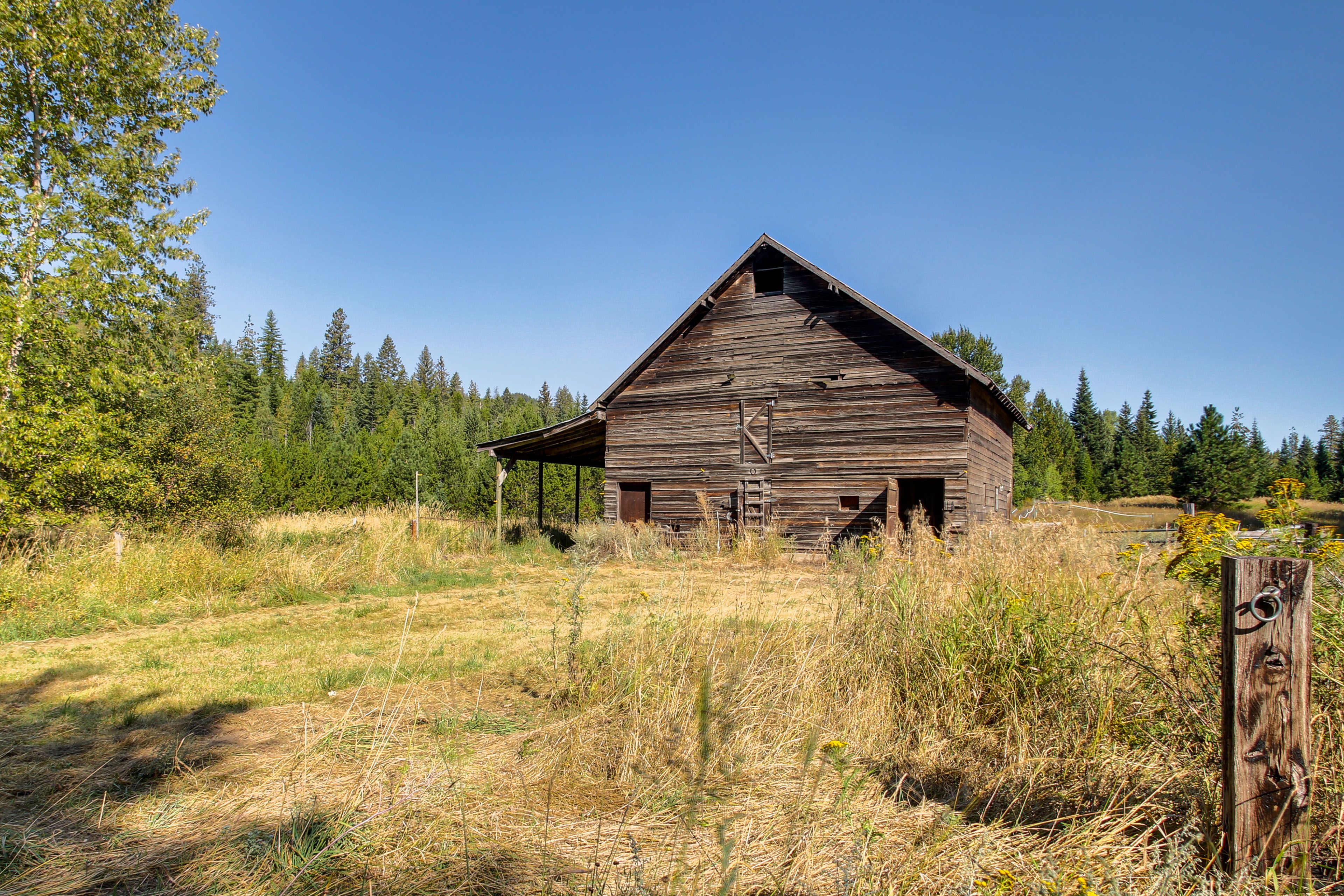 Horse Barn | RV/Trailer Parking