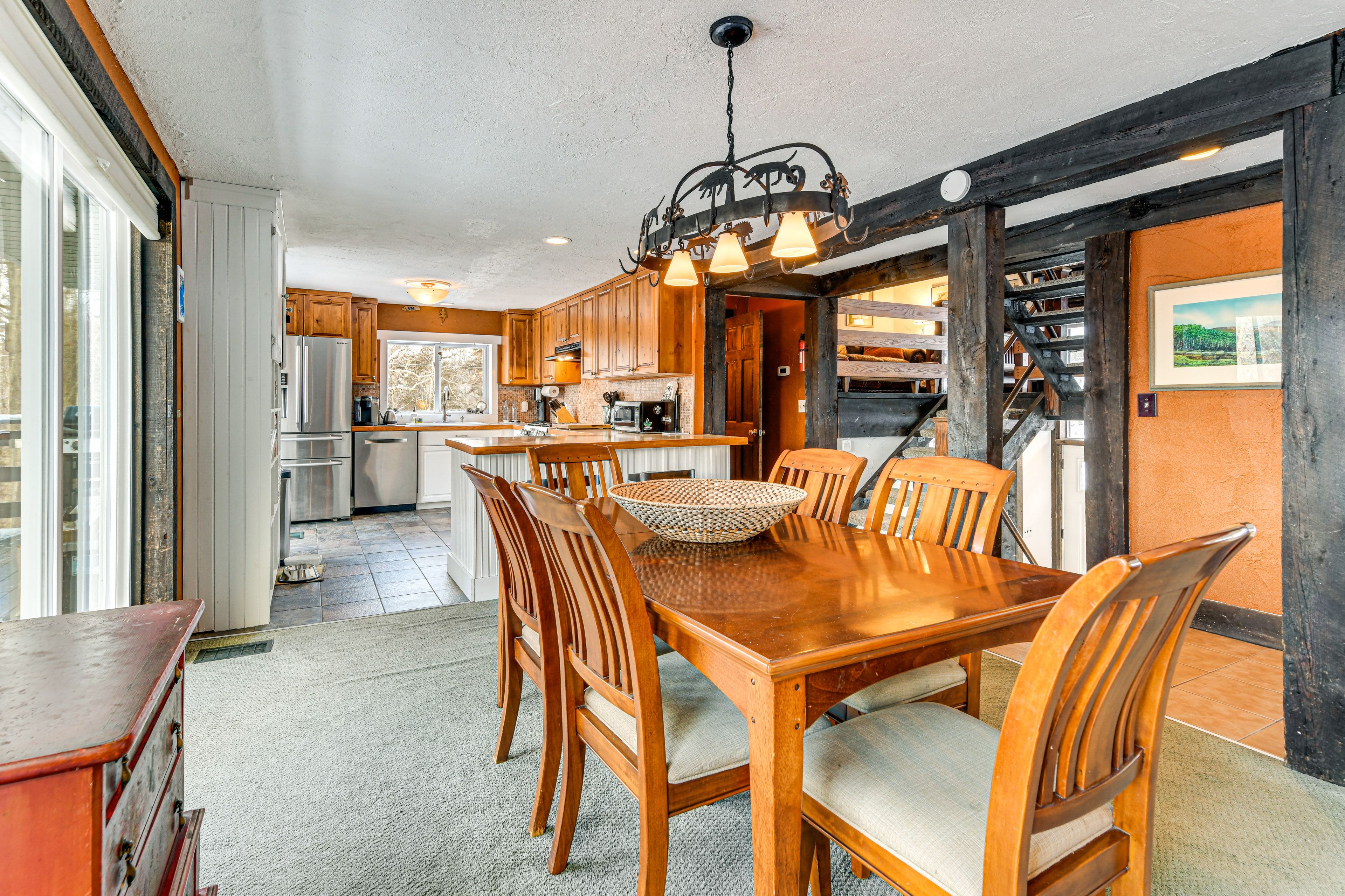 Dining Area | 1st Floor