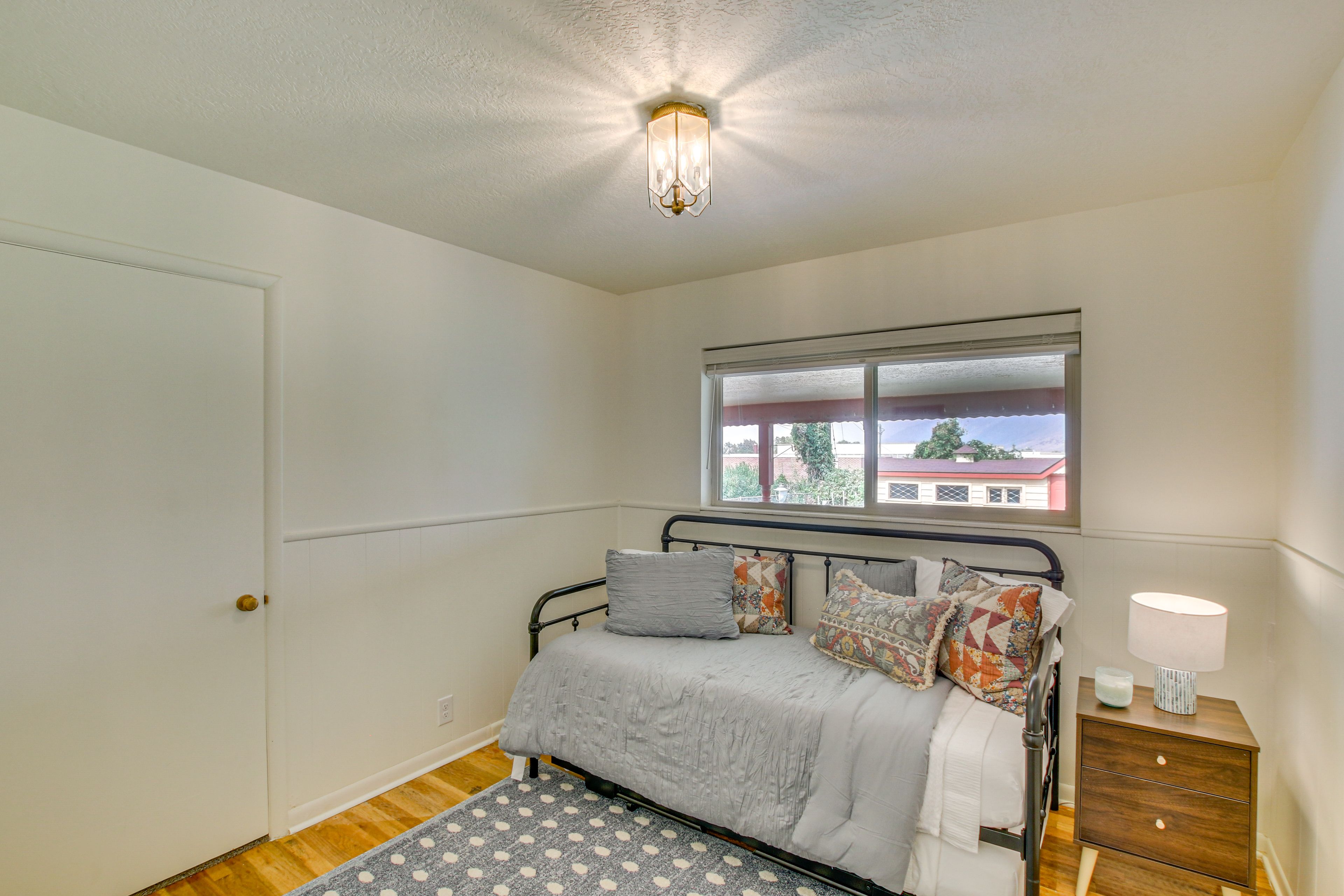 Bedroom 2 | Twin Daybed w/ Twin Trundle (Converts to Queen Bed) | Main Level