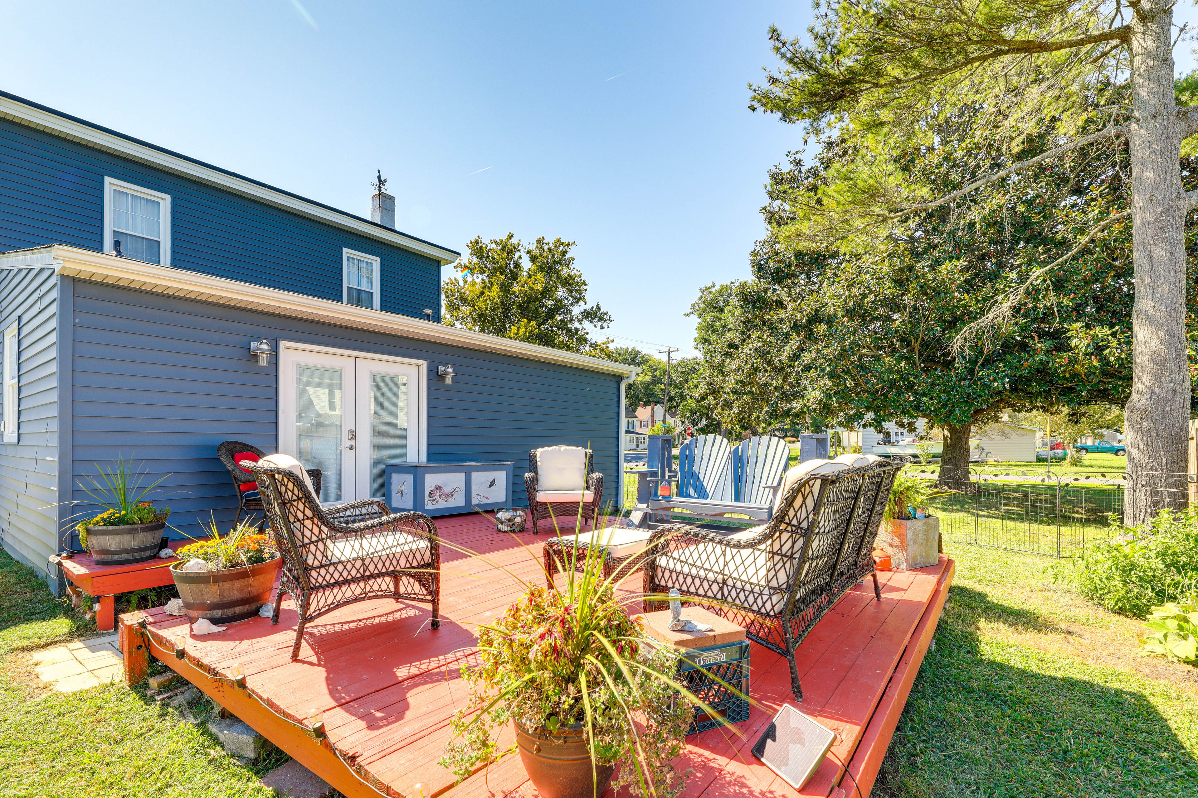 Rear Deck | Outdoor Seating | Gas Grill