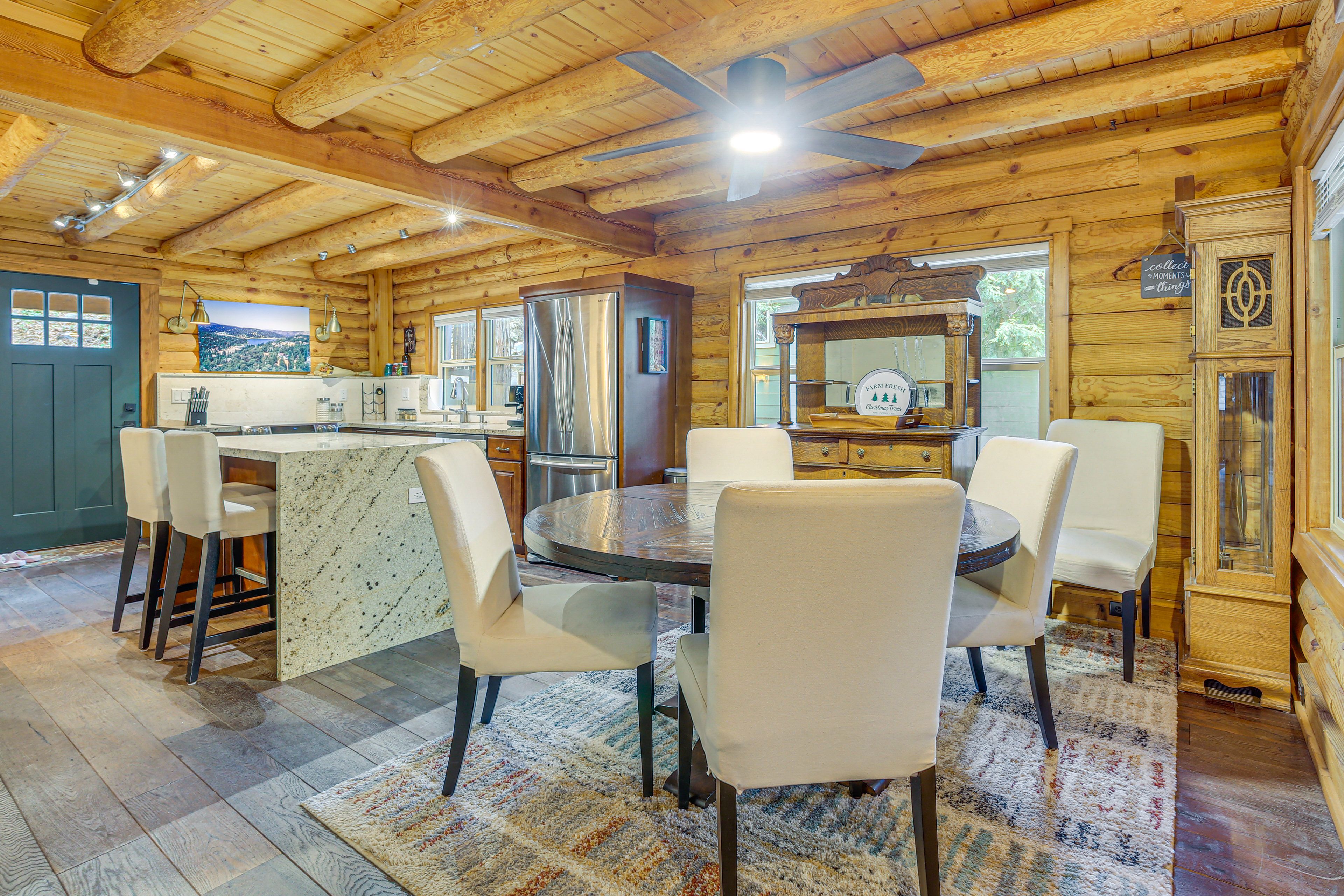 Dining Area & Kitchen | 1st Floor | Drip Coffee Pot/Espresso Machine | Toaster
