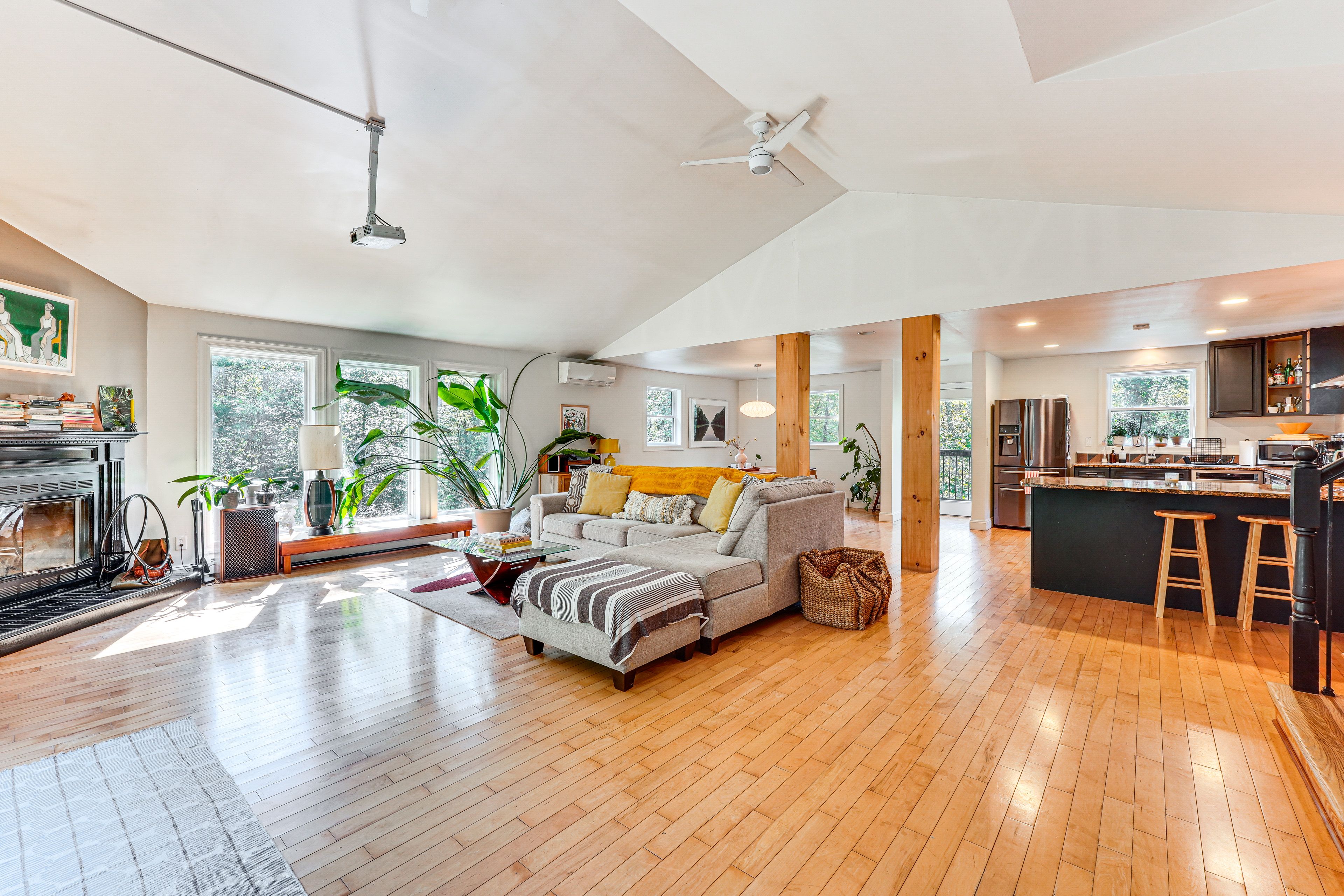 Kerhonkson Vacation Rental | 4BR | 2BA | 3,000 Sq Ft | Stairs Required