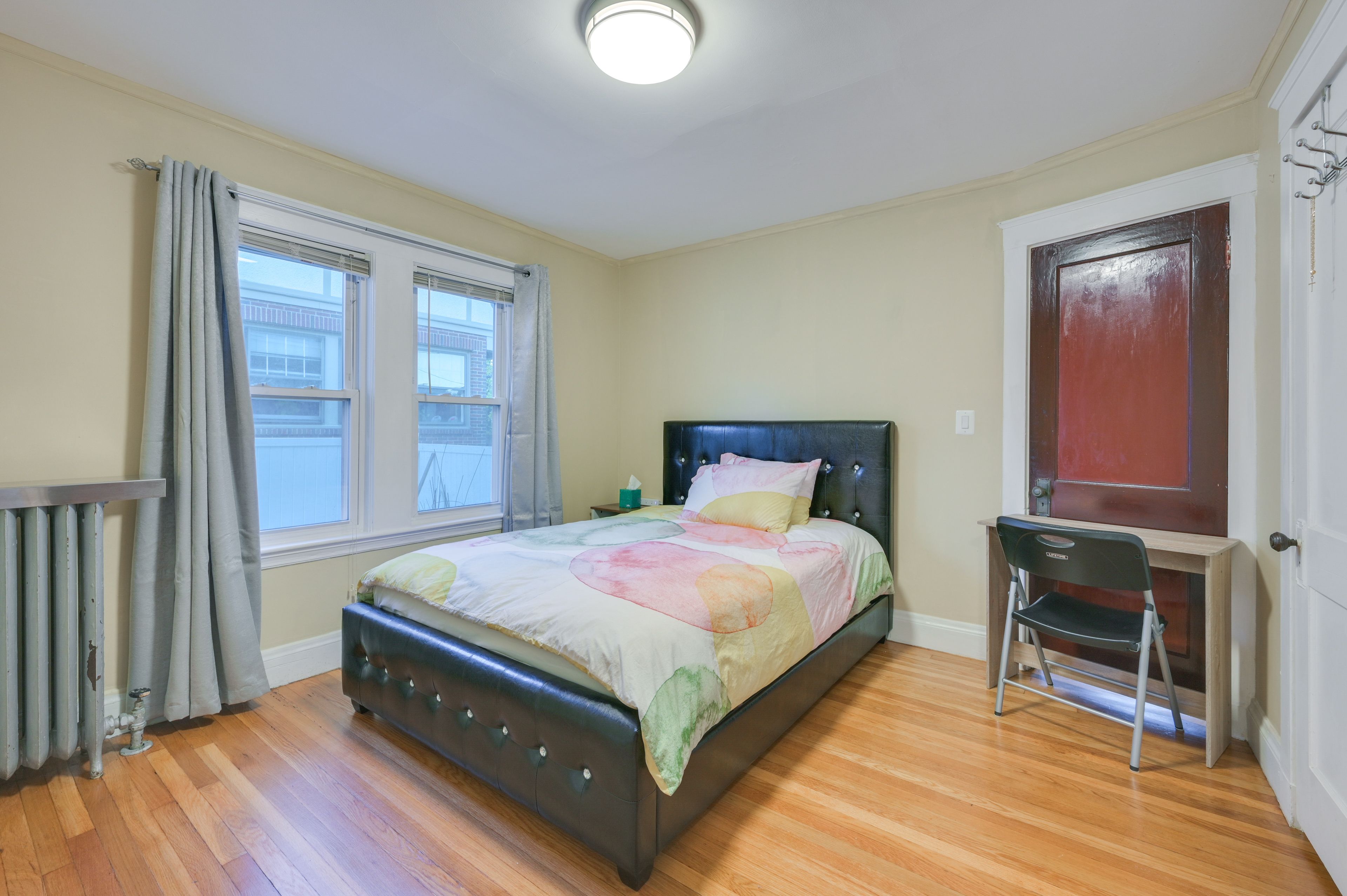 Bedroom 2 | Queen Bed
