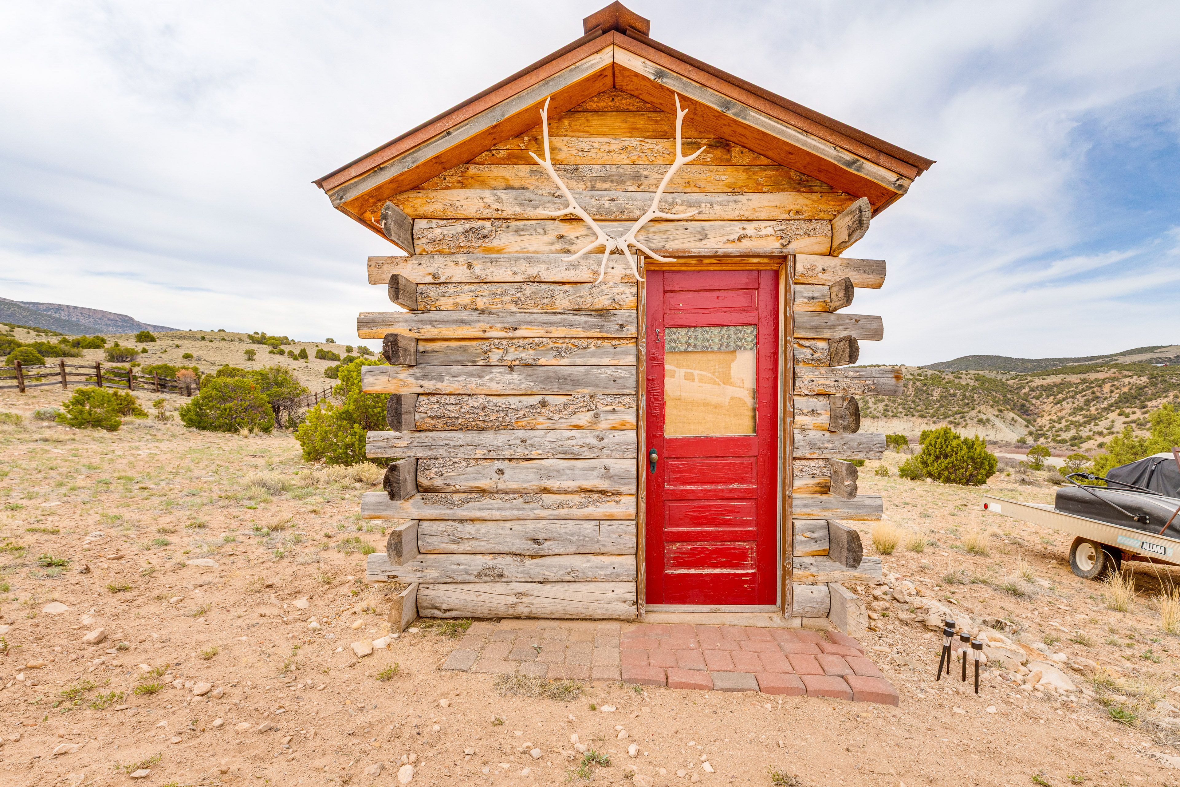Detached Outhouse Exterior | 2 Steps to Enter