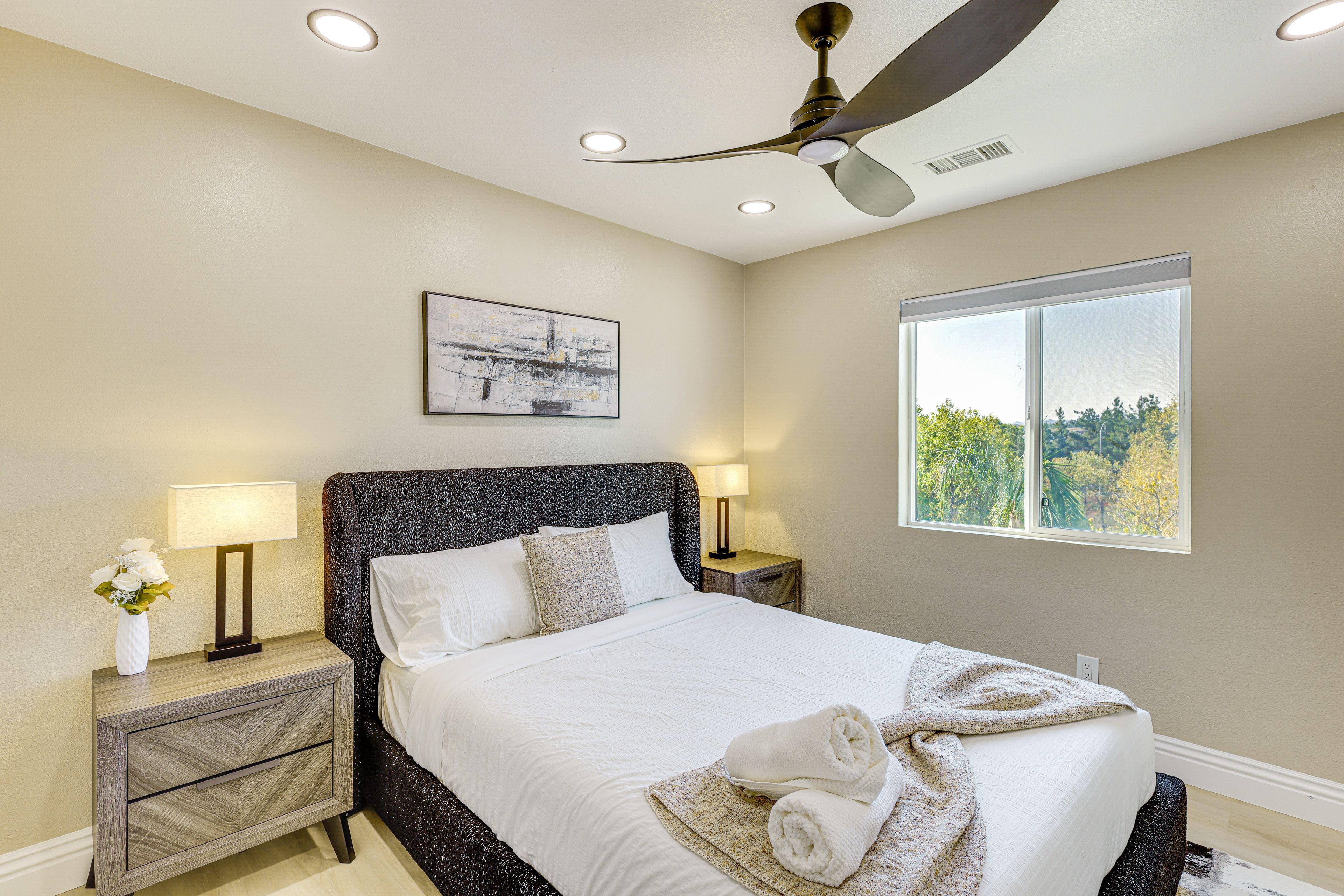 Bedroom 4 | 2nd Floor | Queen Bed