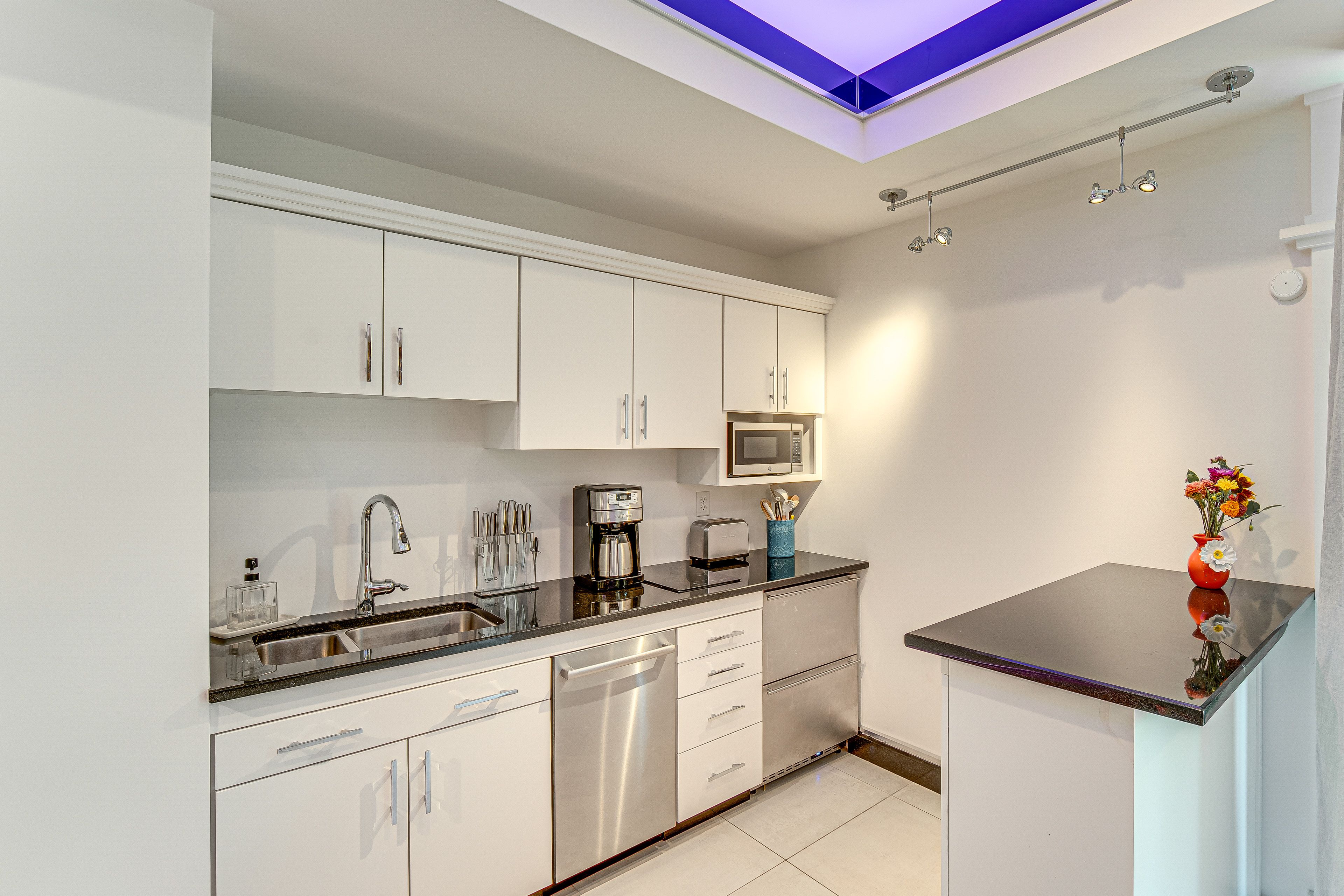 Kitchenette | Cooking Basics | Drip Coffee Maker
