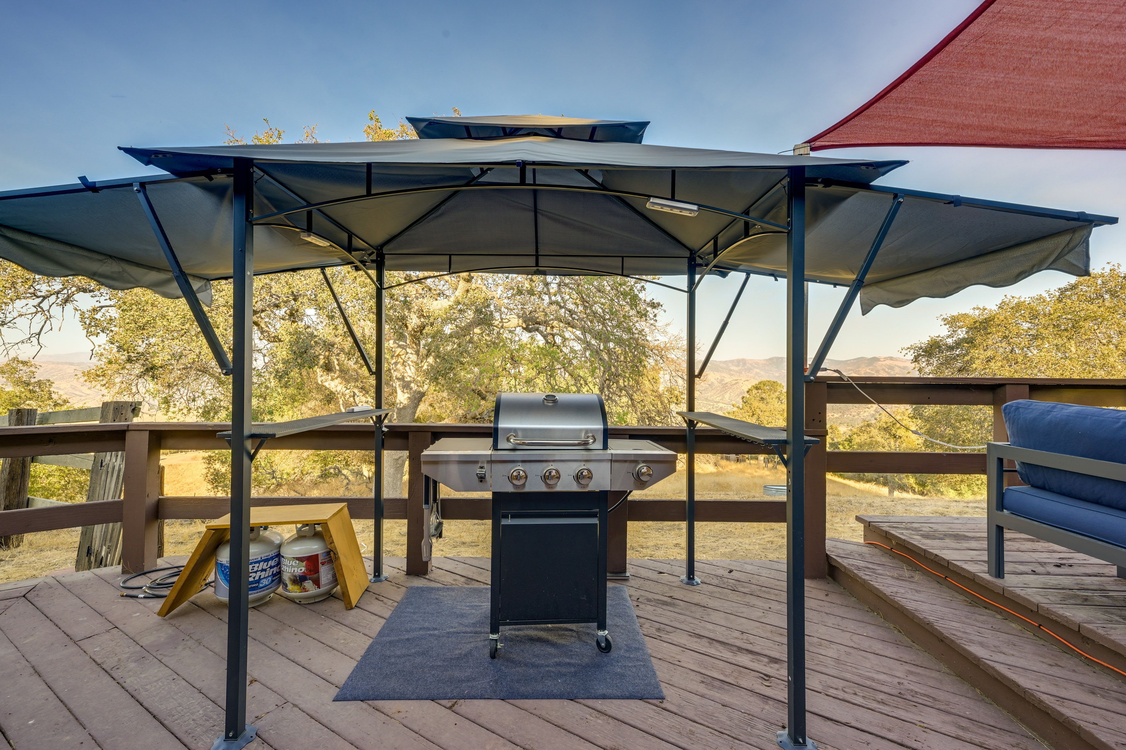 Furnished Deck | Gas Grill | Cornhole | Telescope | Mountain Views