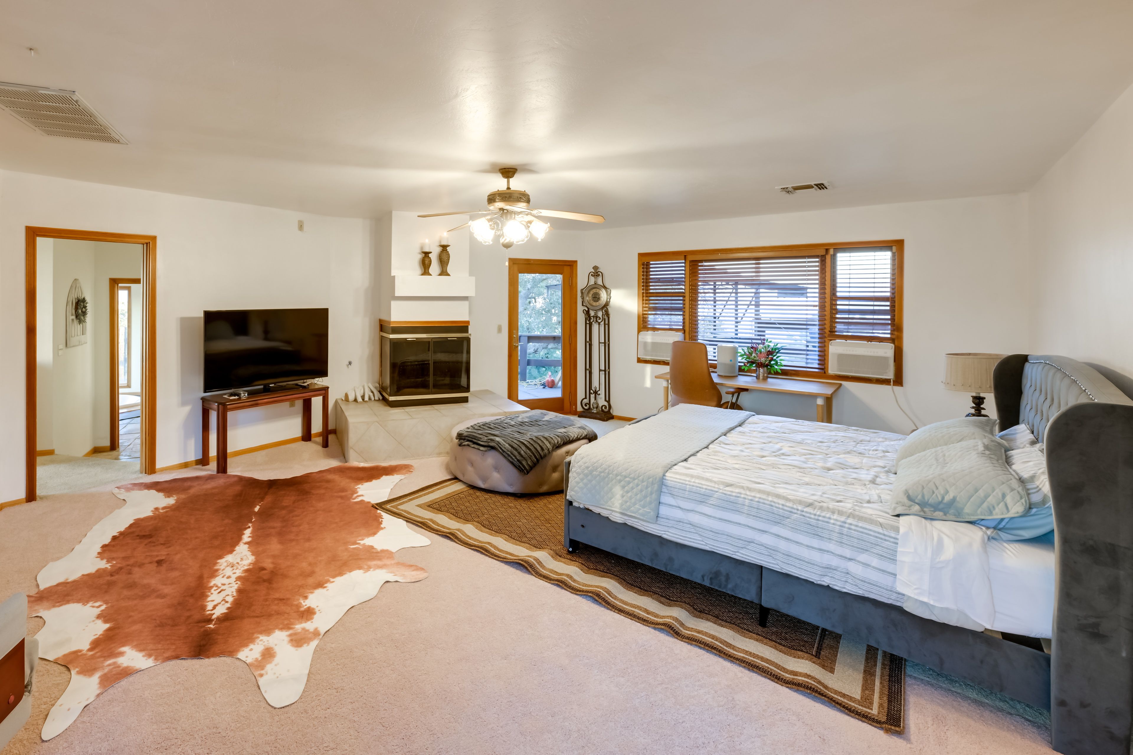 Bedroom 1 | King Bed | Sleeper Sofa | 1st Floor | Desk | En-Suite Bathroom