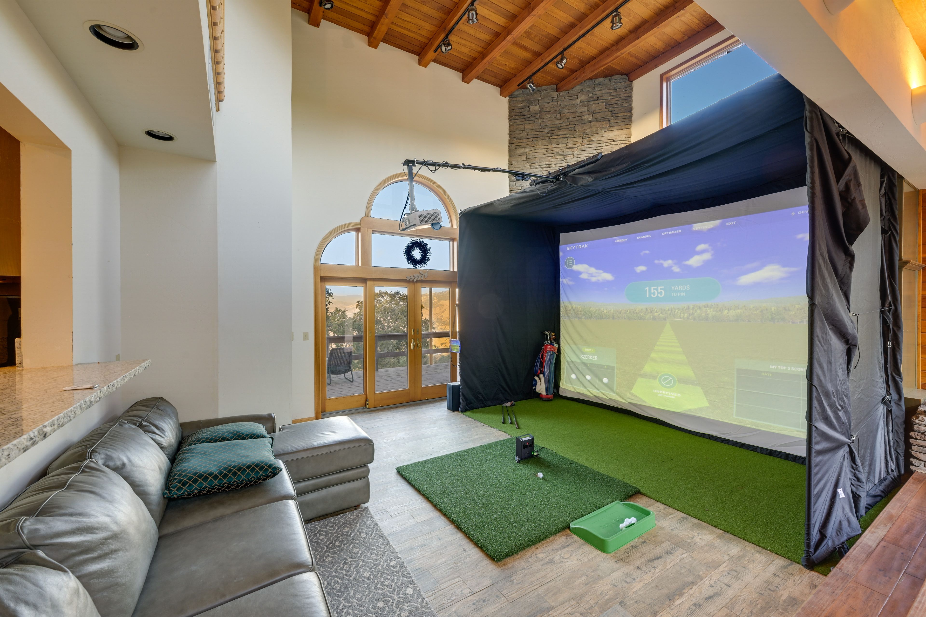 Den | Golf Simulator | 1st Floor