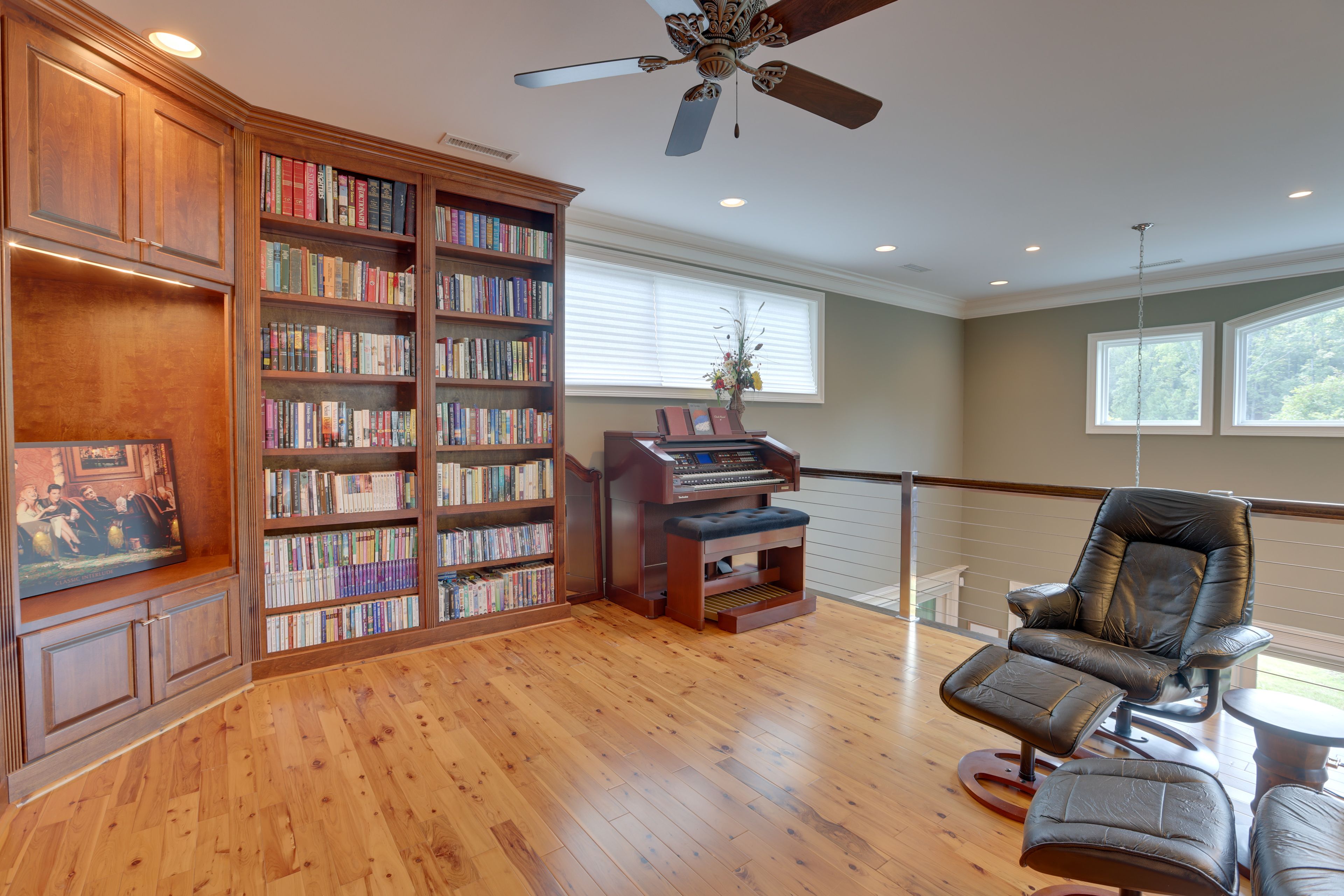 Sitting Area | 2nd Floor