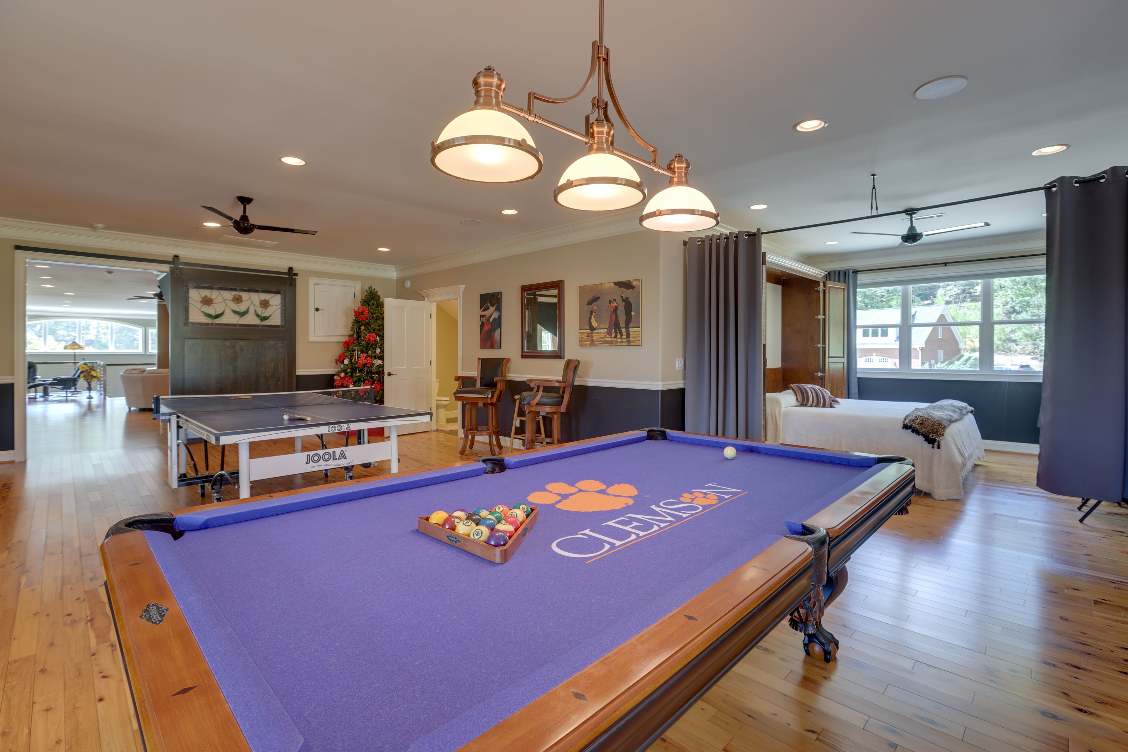 Game Room | Queen Murphy Bed | Full Bed | 2nd Floor