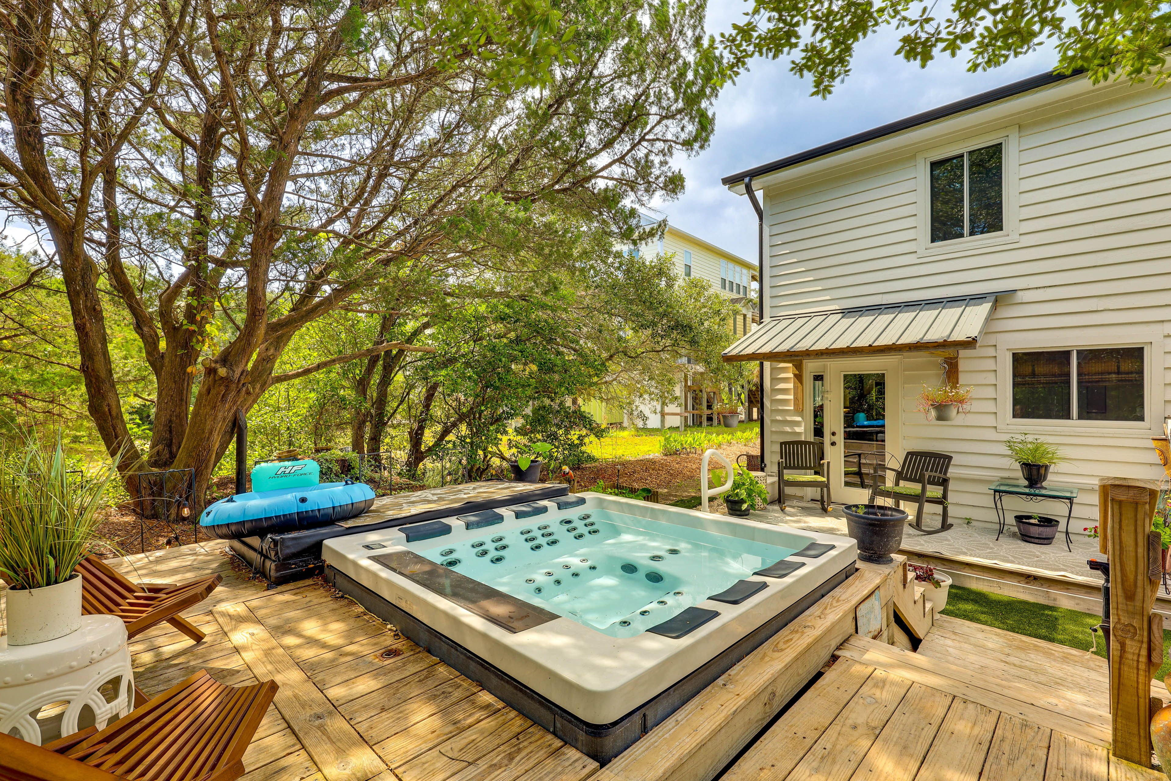 Private Hot Tub