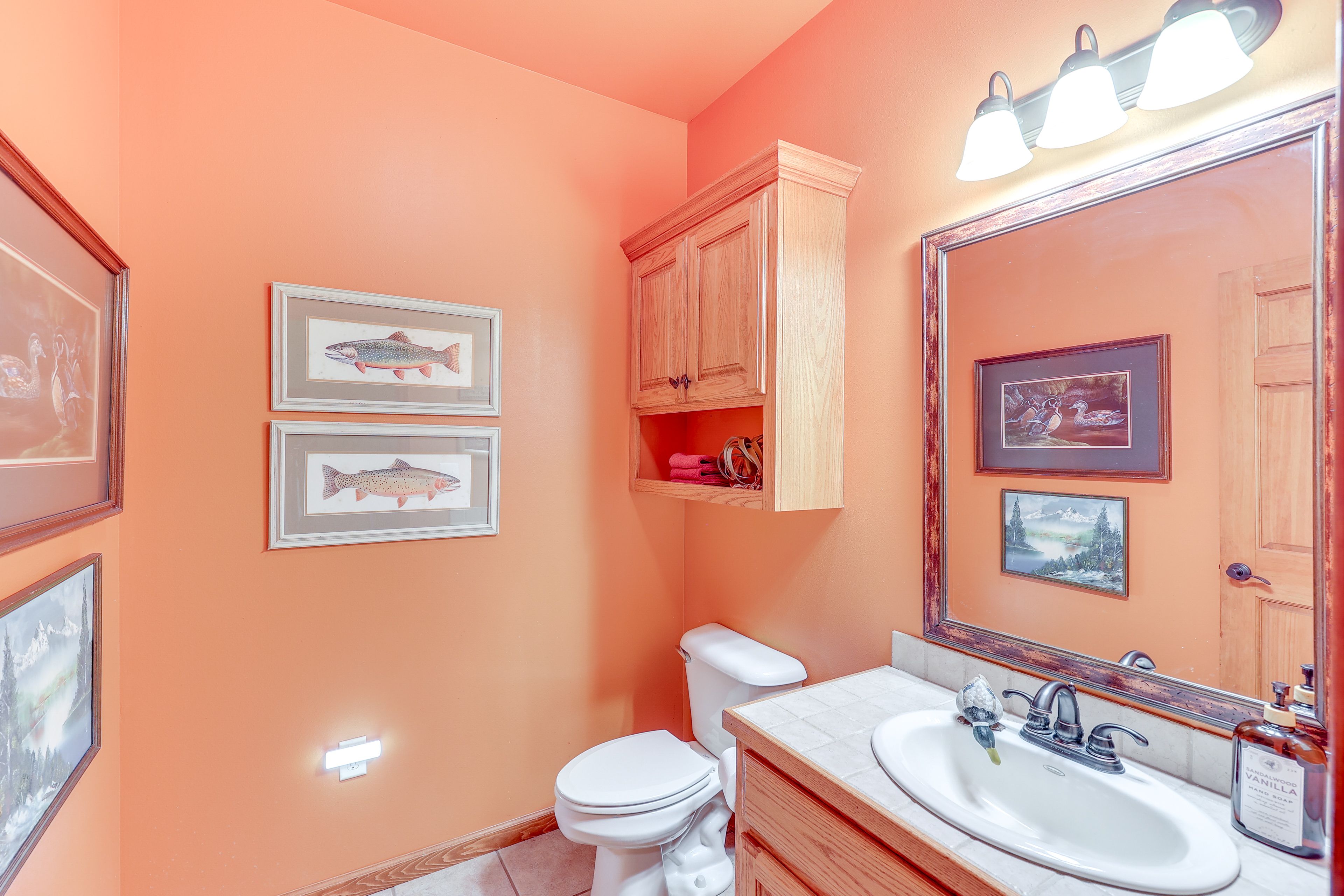 Half Bathroom | 1st Floor