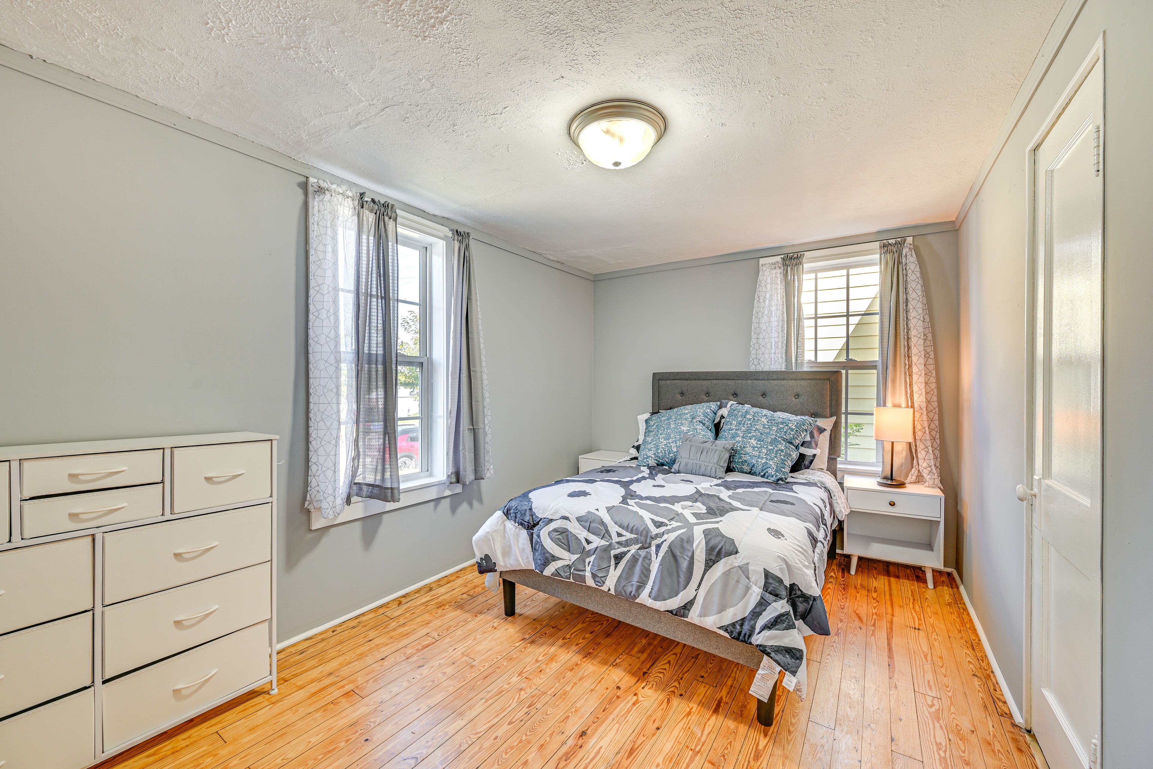 Bedroom 2 | Full Bed