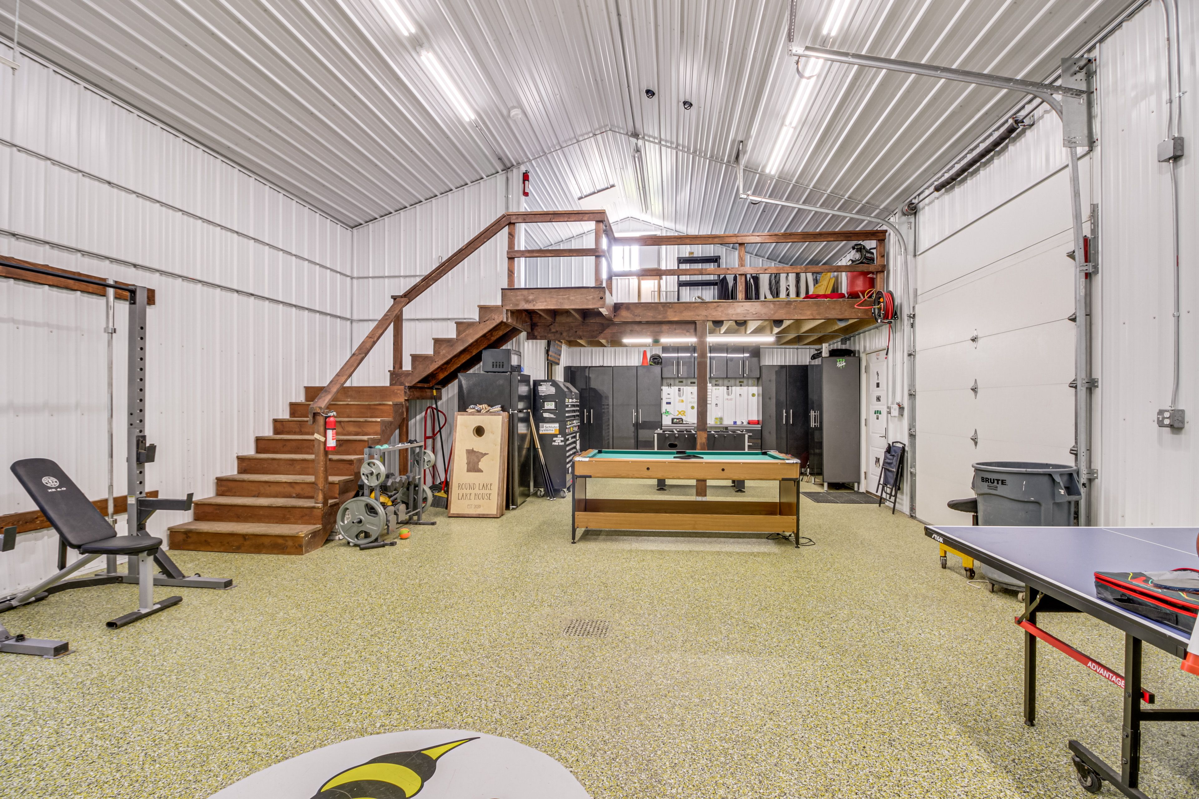 Game Room Garage | Indoor Basketball Court | Convertible Pool/Air Hockey Table