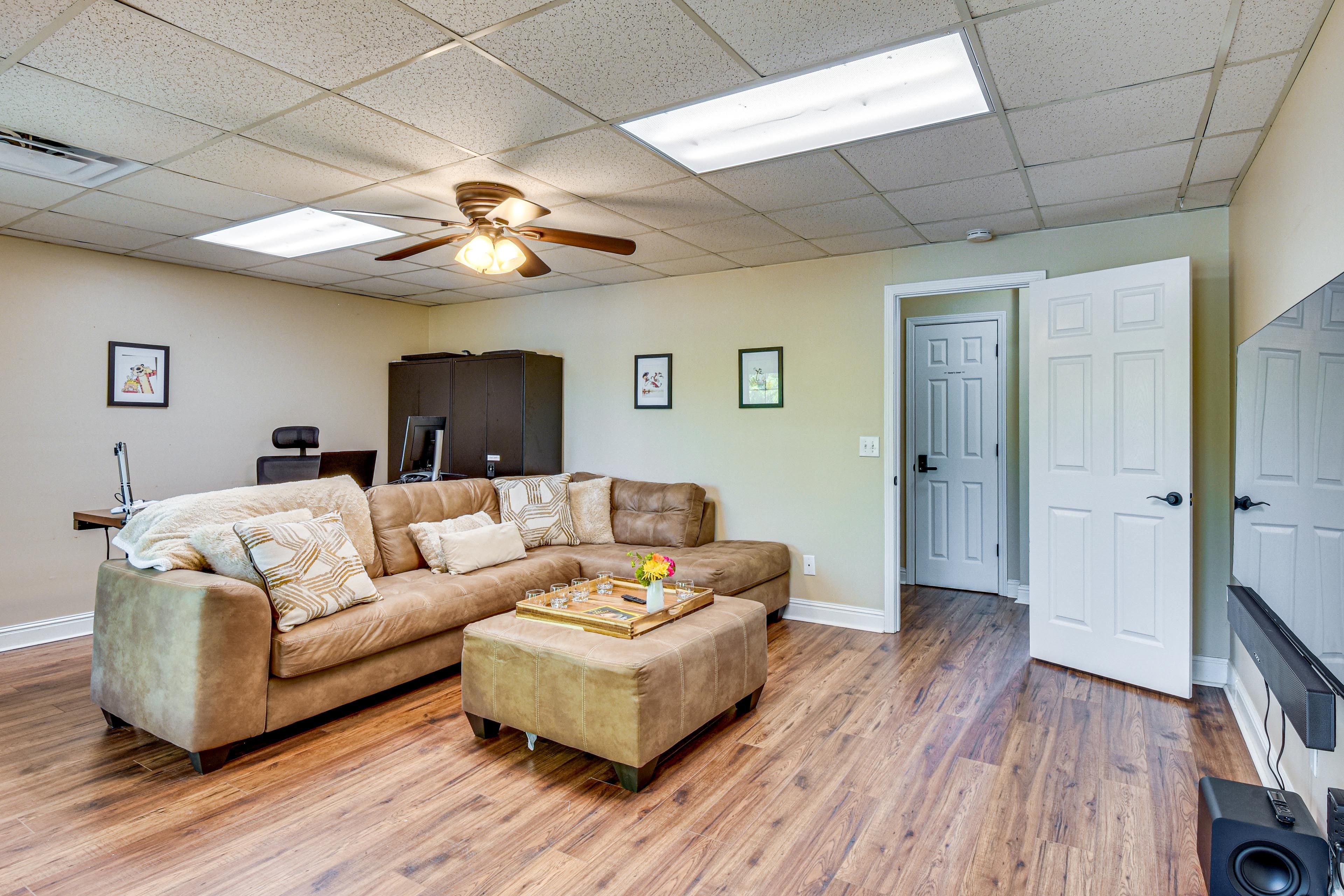 Family Room | Workspace | Lower Level