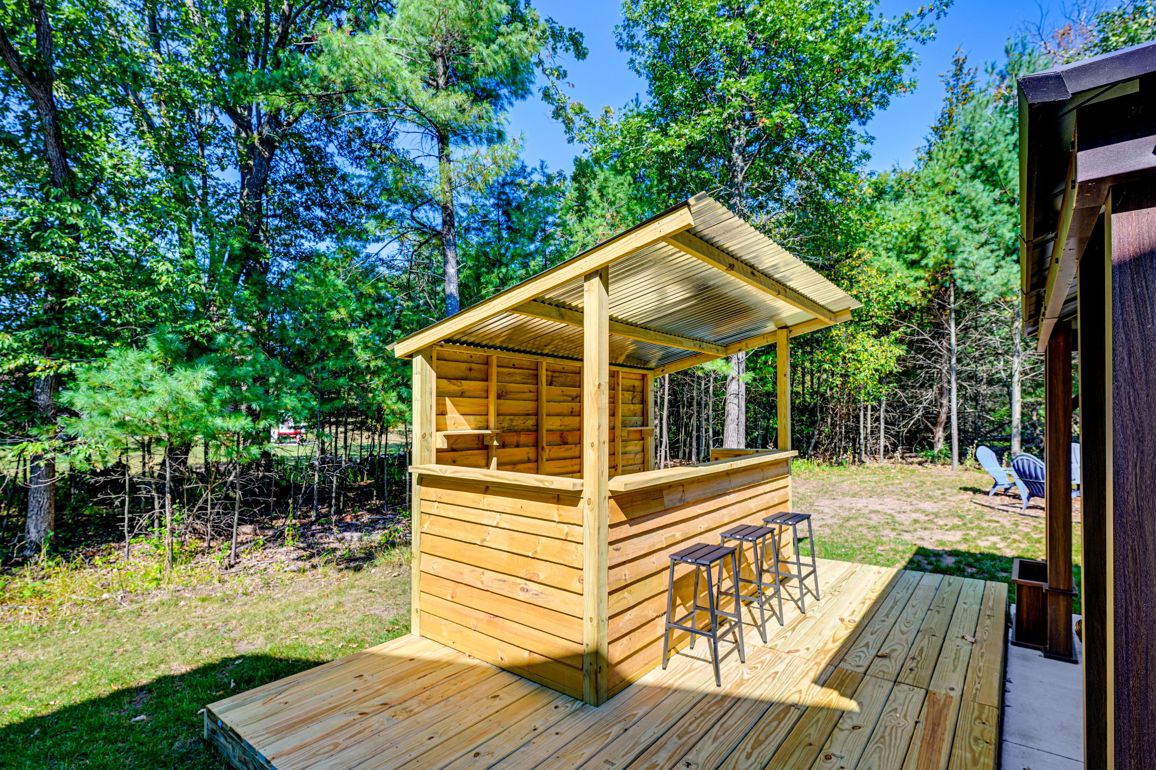 Outdoor Bar