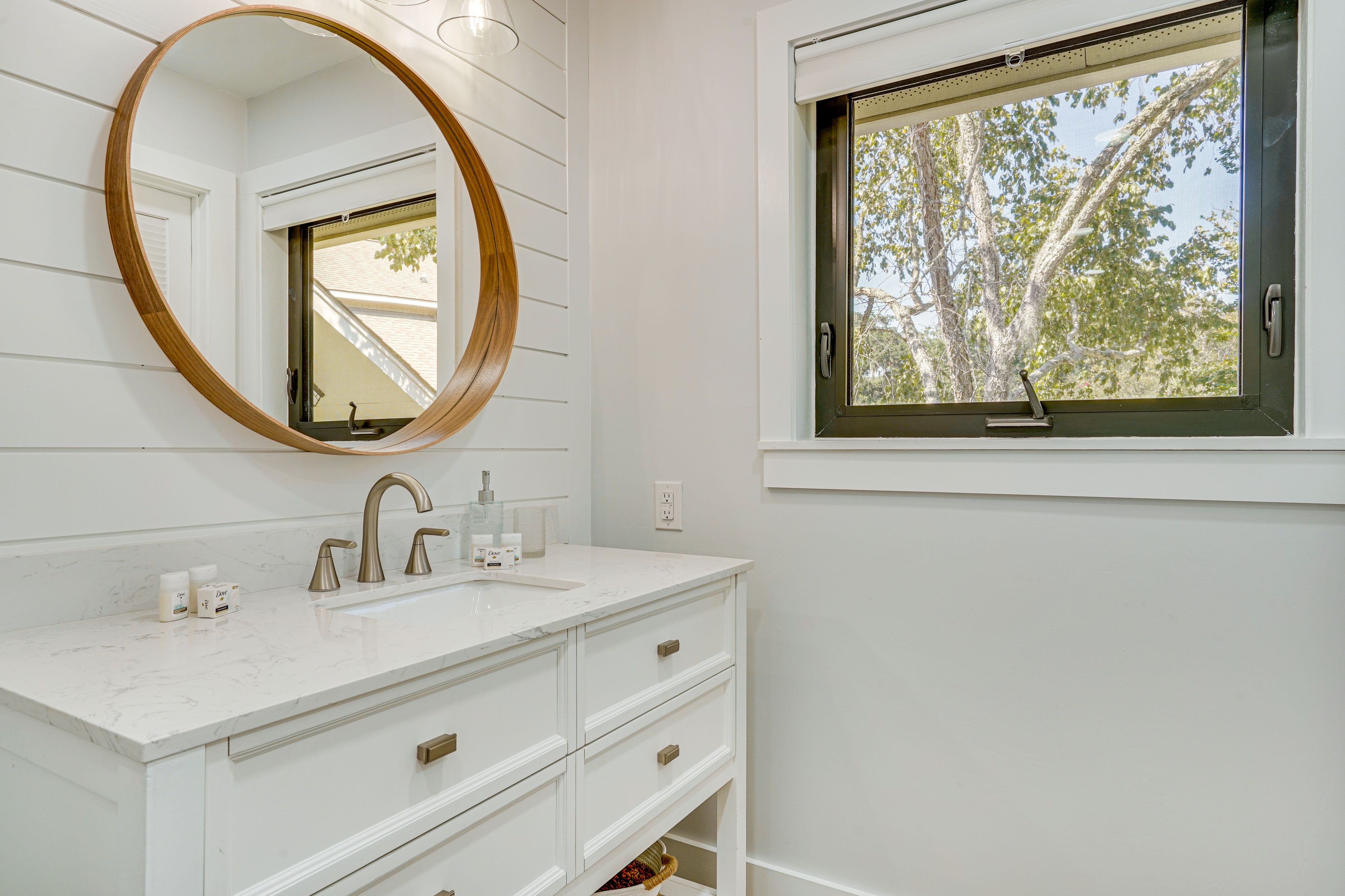 Bathroom | Complimentary Toiletries