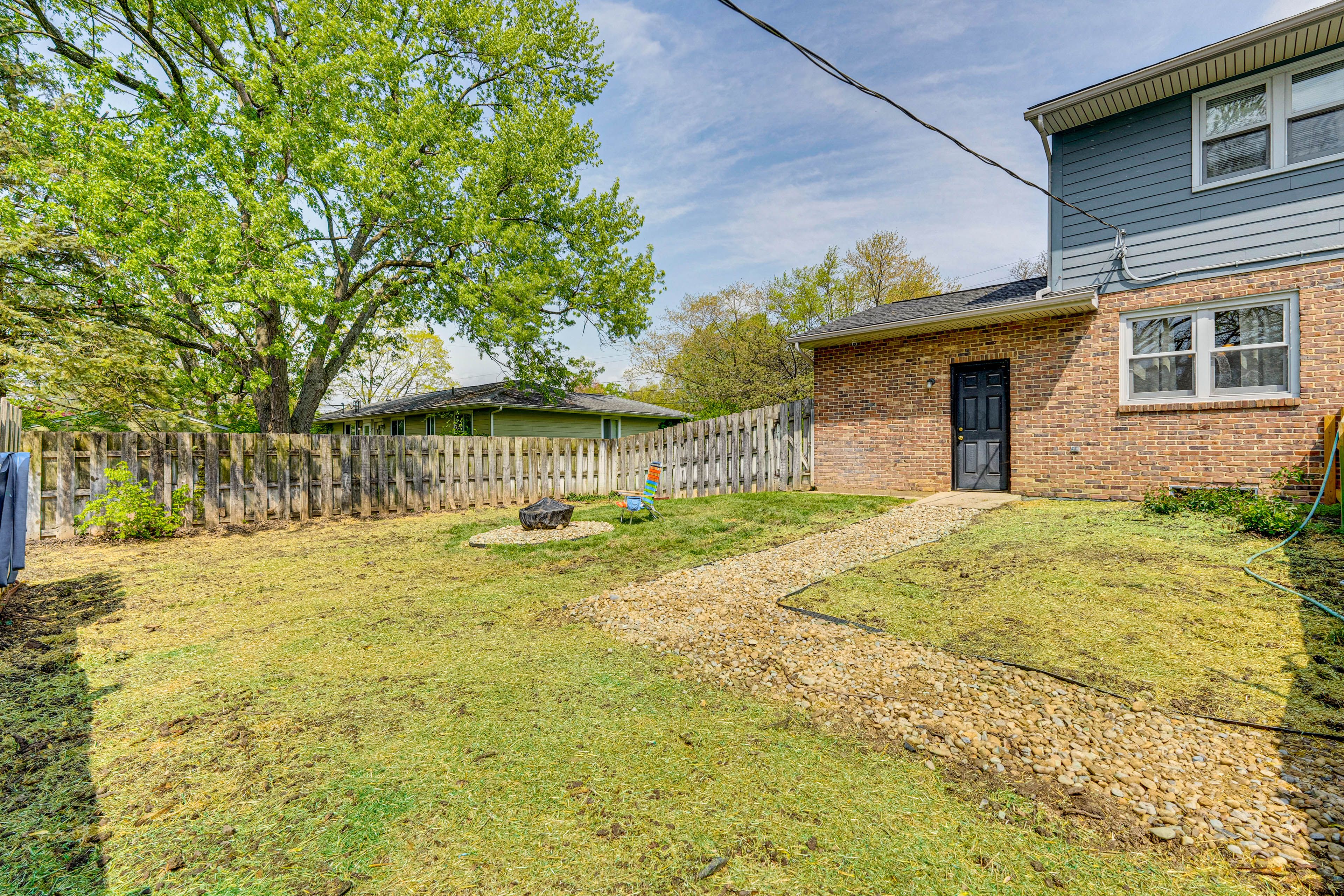Fenced Backyard | Fire Pit