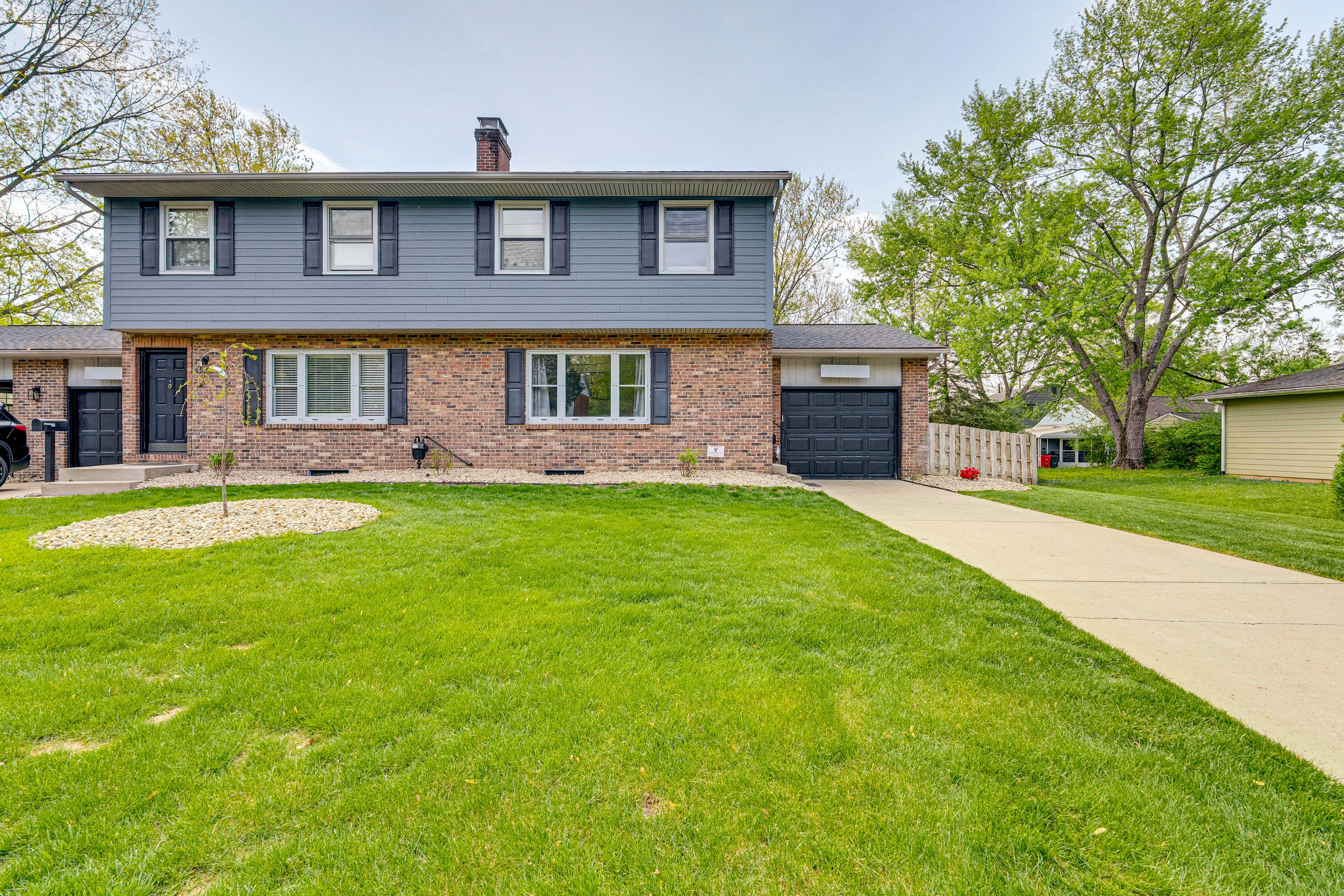 Worthington Vacation Rental | 3BR | 1.5BA | Stairs Required | 1,400 Sq Ft