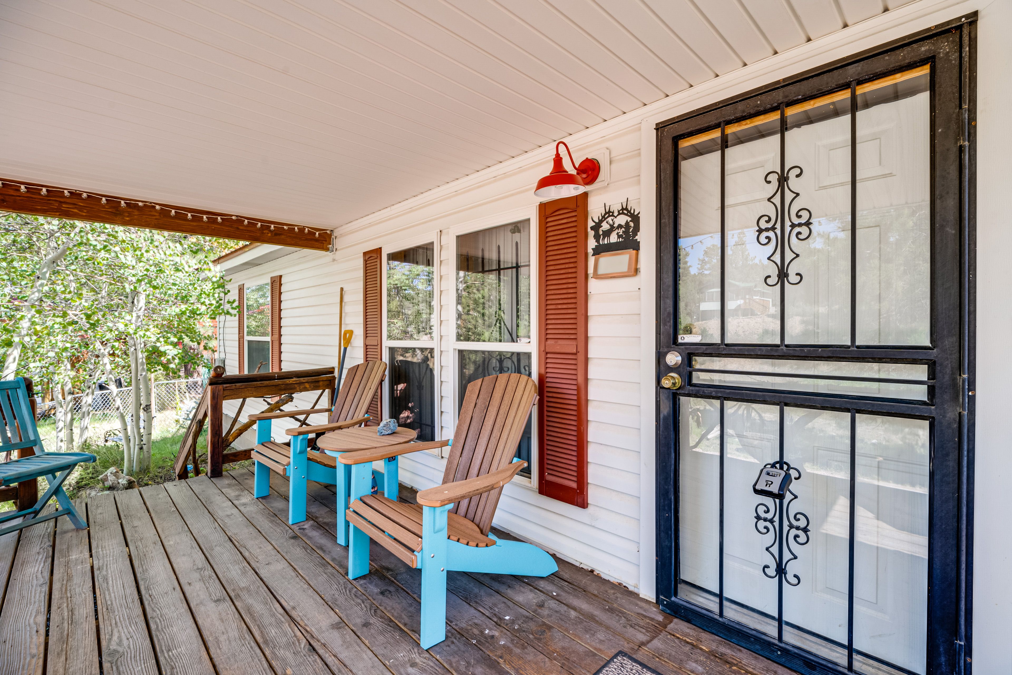 Exterior | Porch | Outdoor Seating