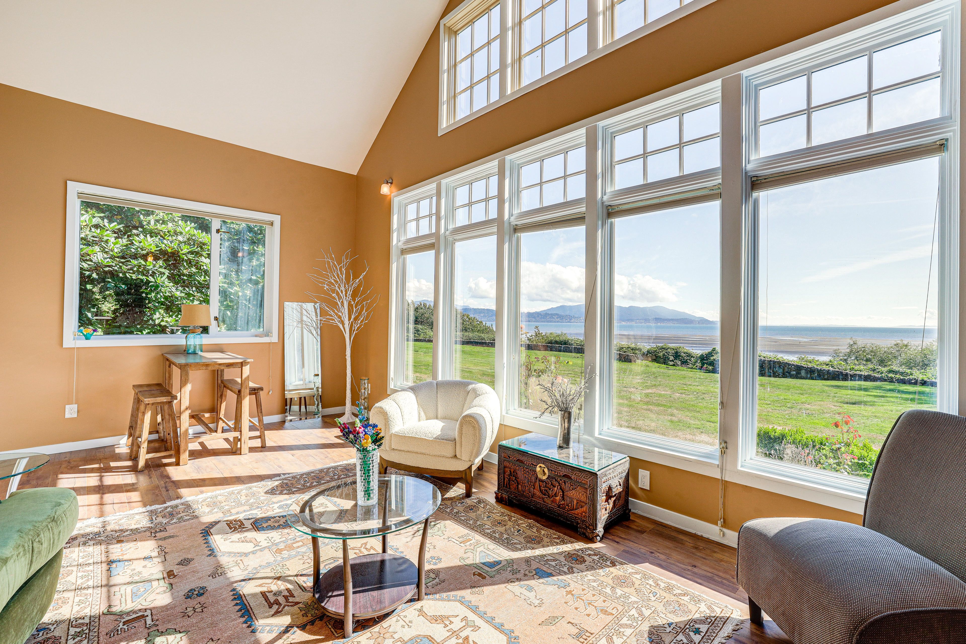Bellingham Vacation Rental | 1BR | 1BA | 1,200 Sq Ft | Steps Required