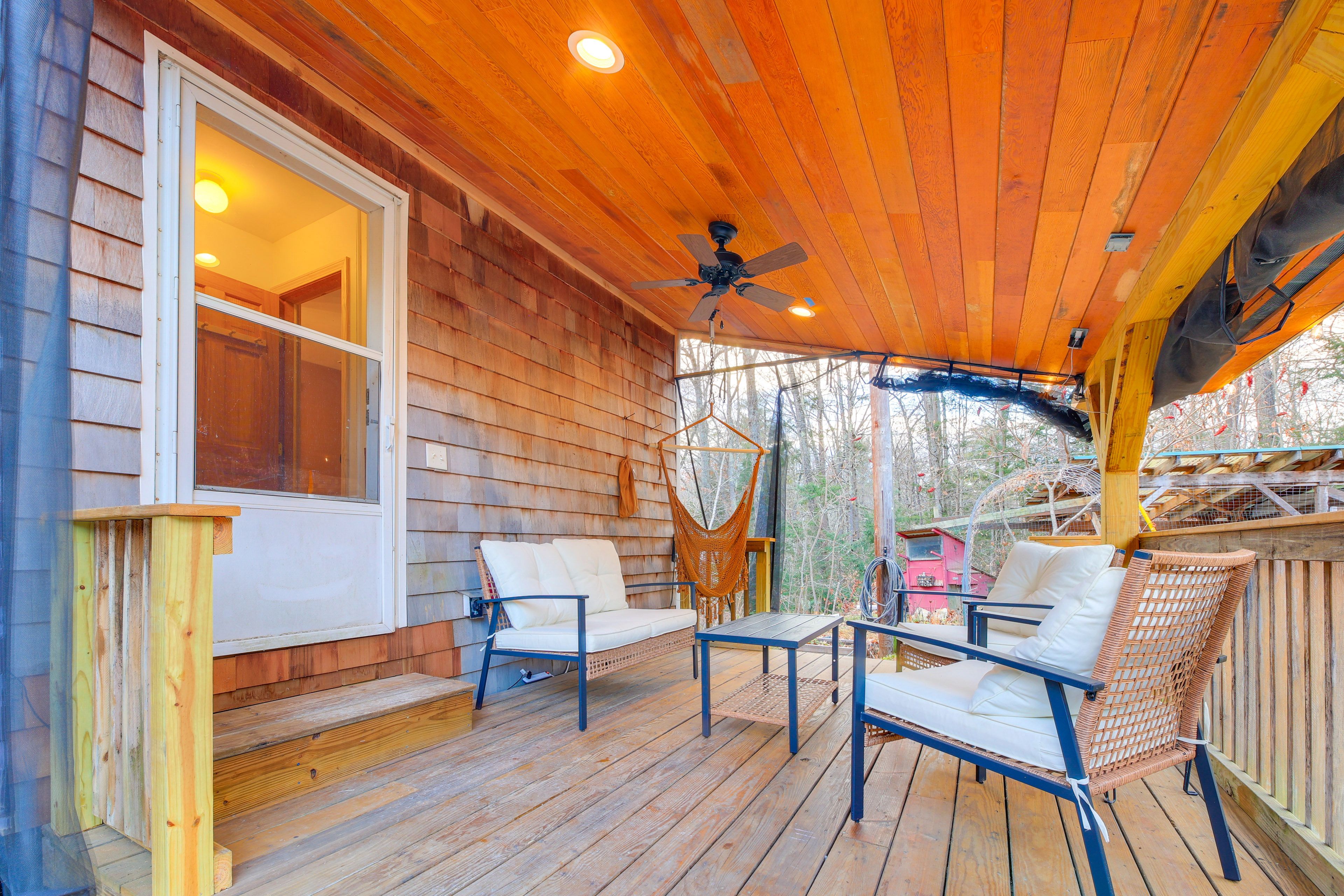 Screened Porch