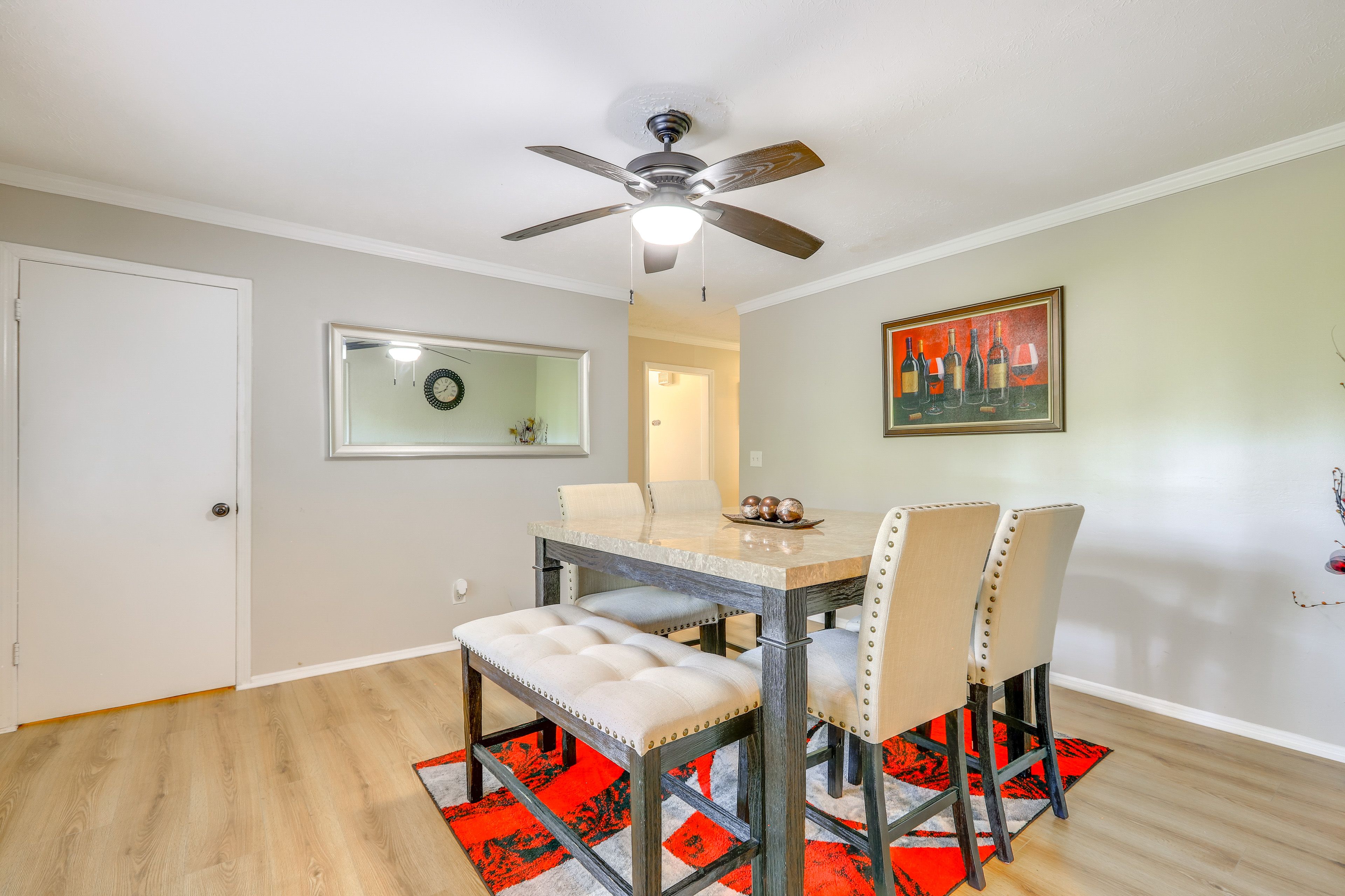 Dining Area | Dishware & Flatware Provided | Central A/C & Heat | 1st Floor