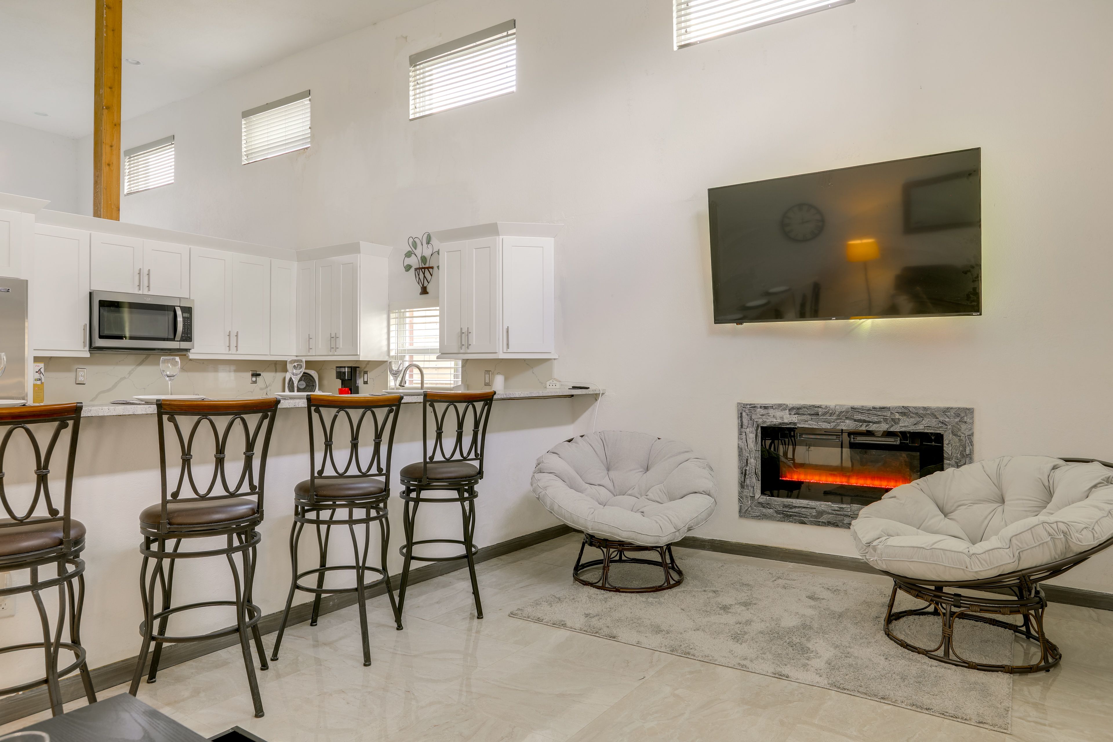 Loxahatchee Vacation Rental | 1BR | 1BA | 800 Sq Ft | Step-Free Access