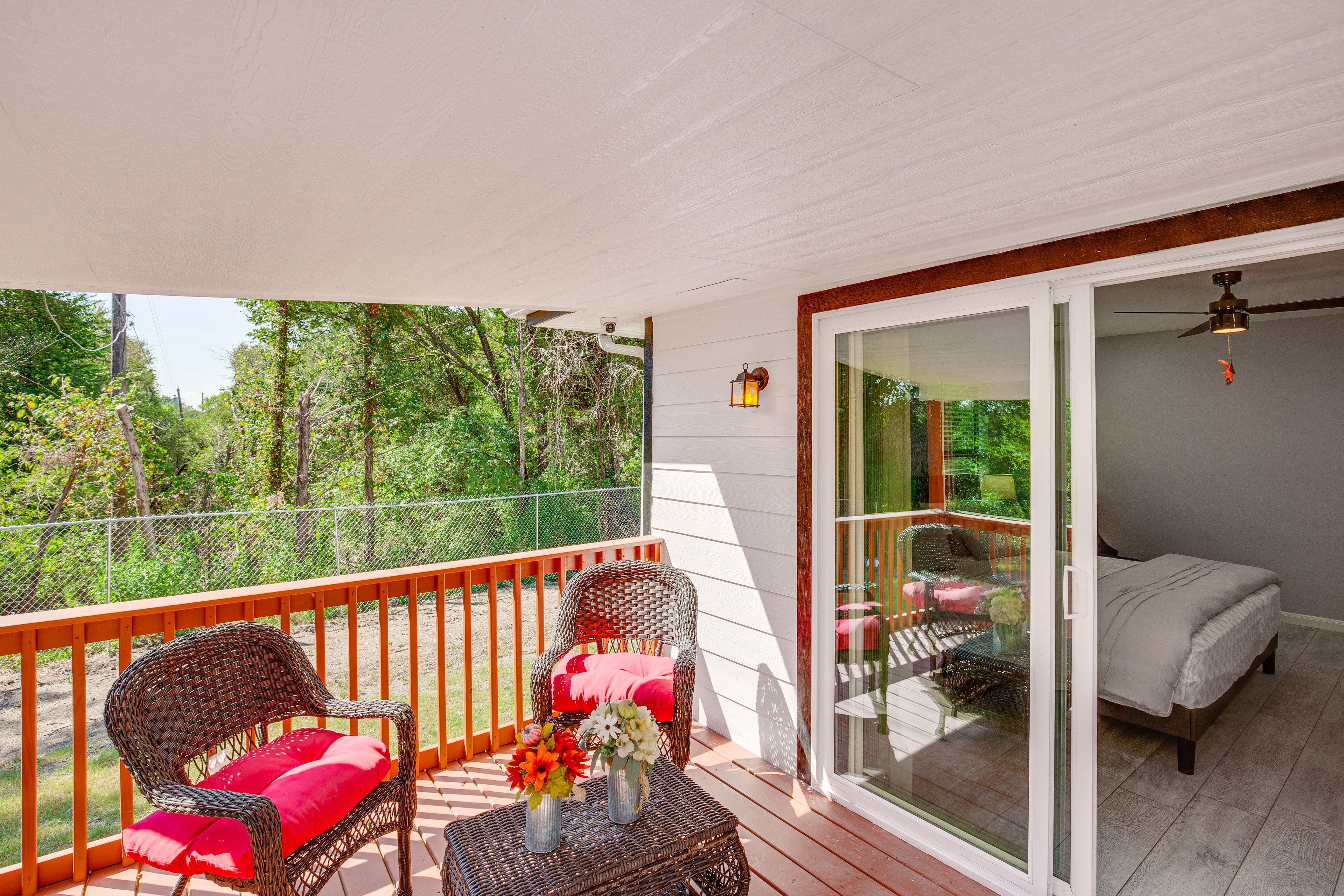Private Deck