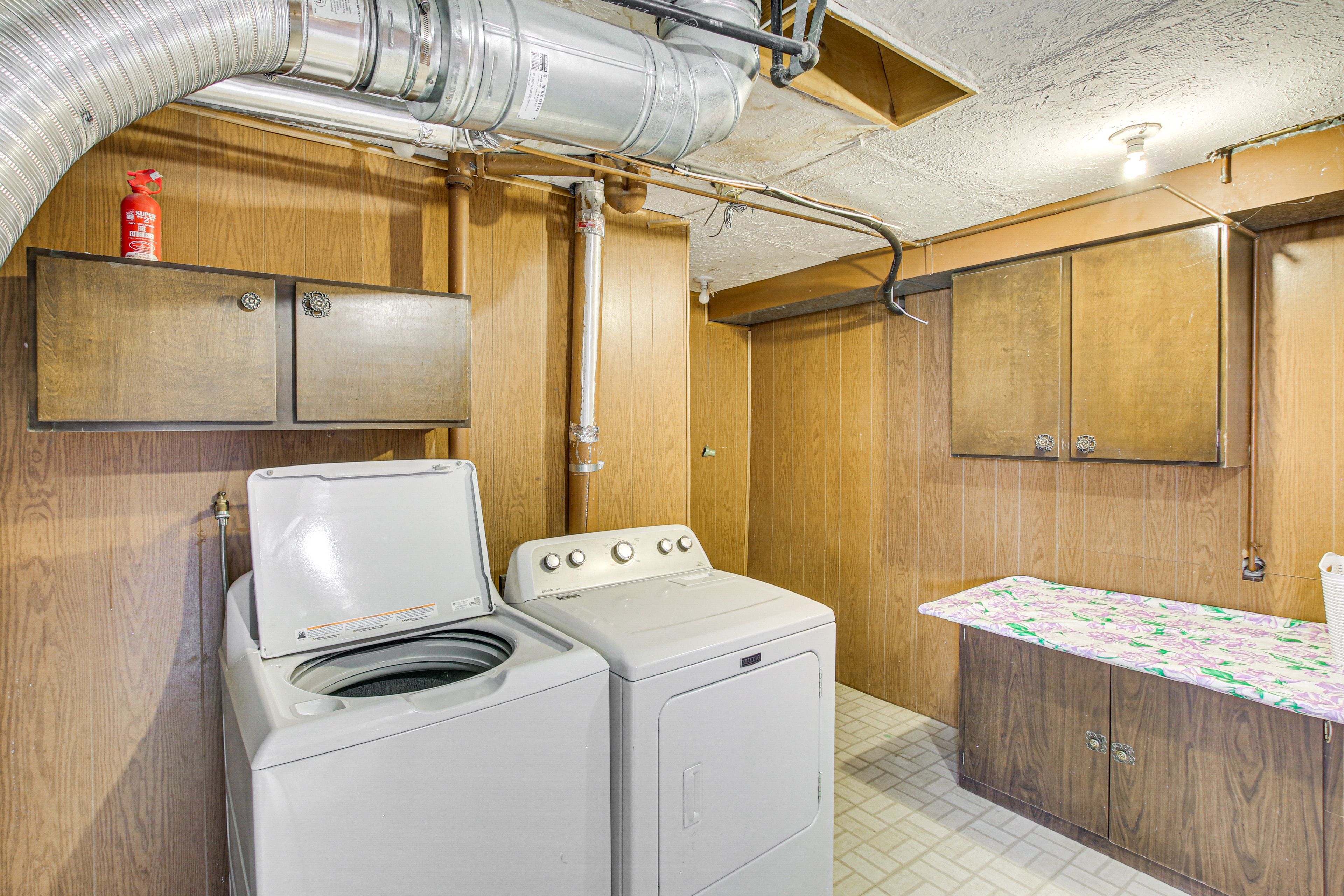 Laundry Room | Lower Level
