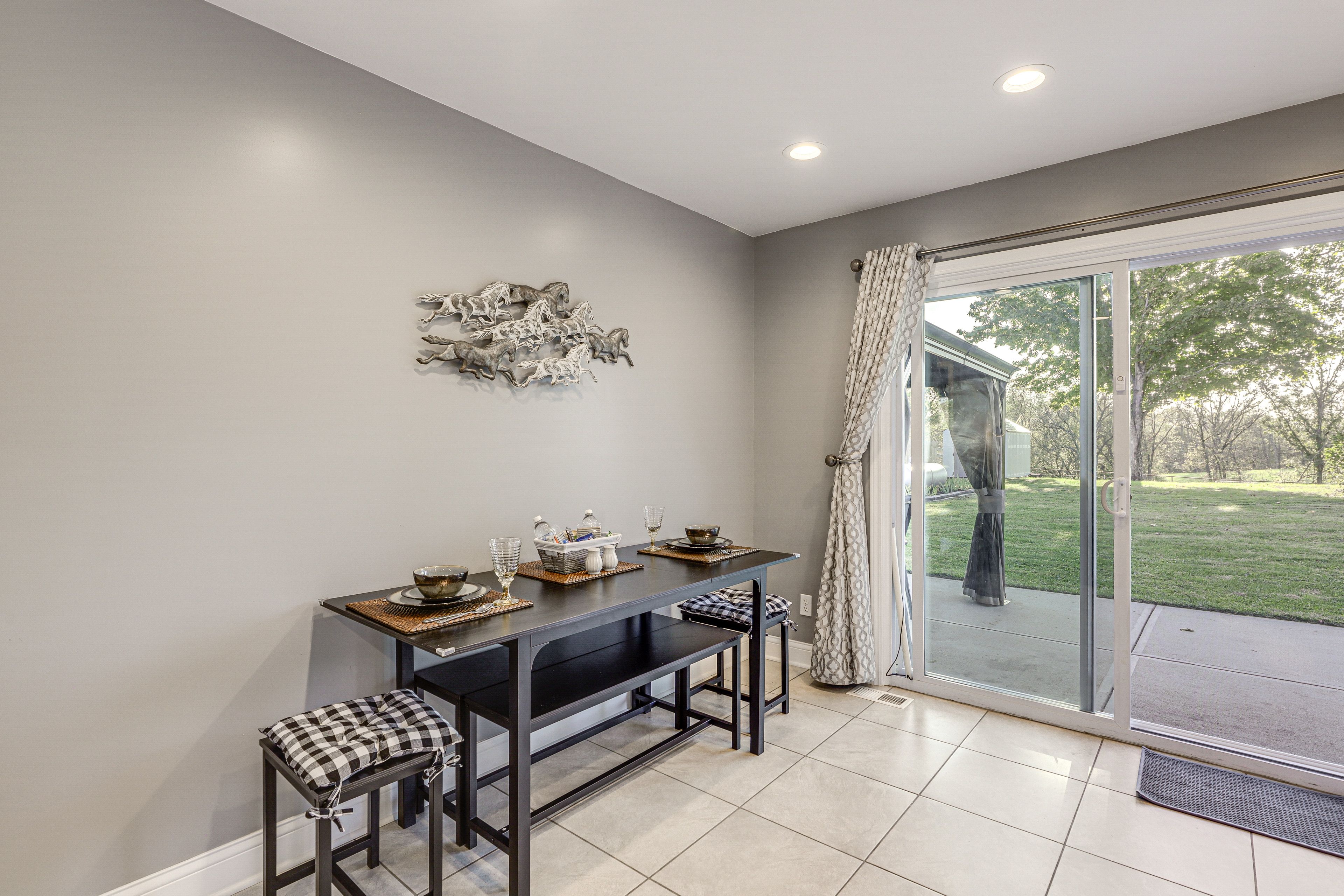 Dining Room | Main Floor