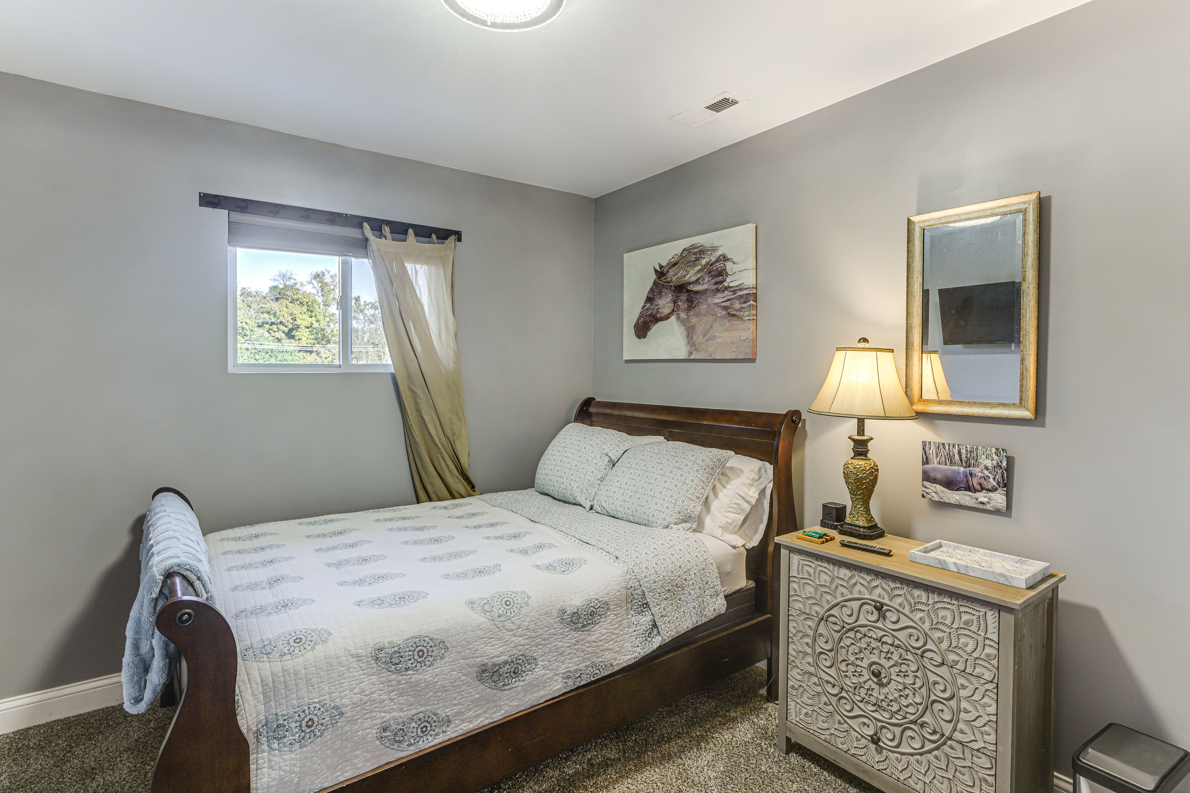 Bedroom 2 | Full Bed | Main Floor