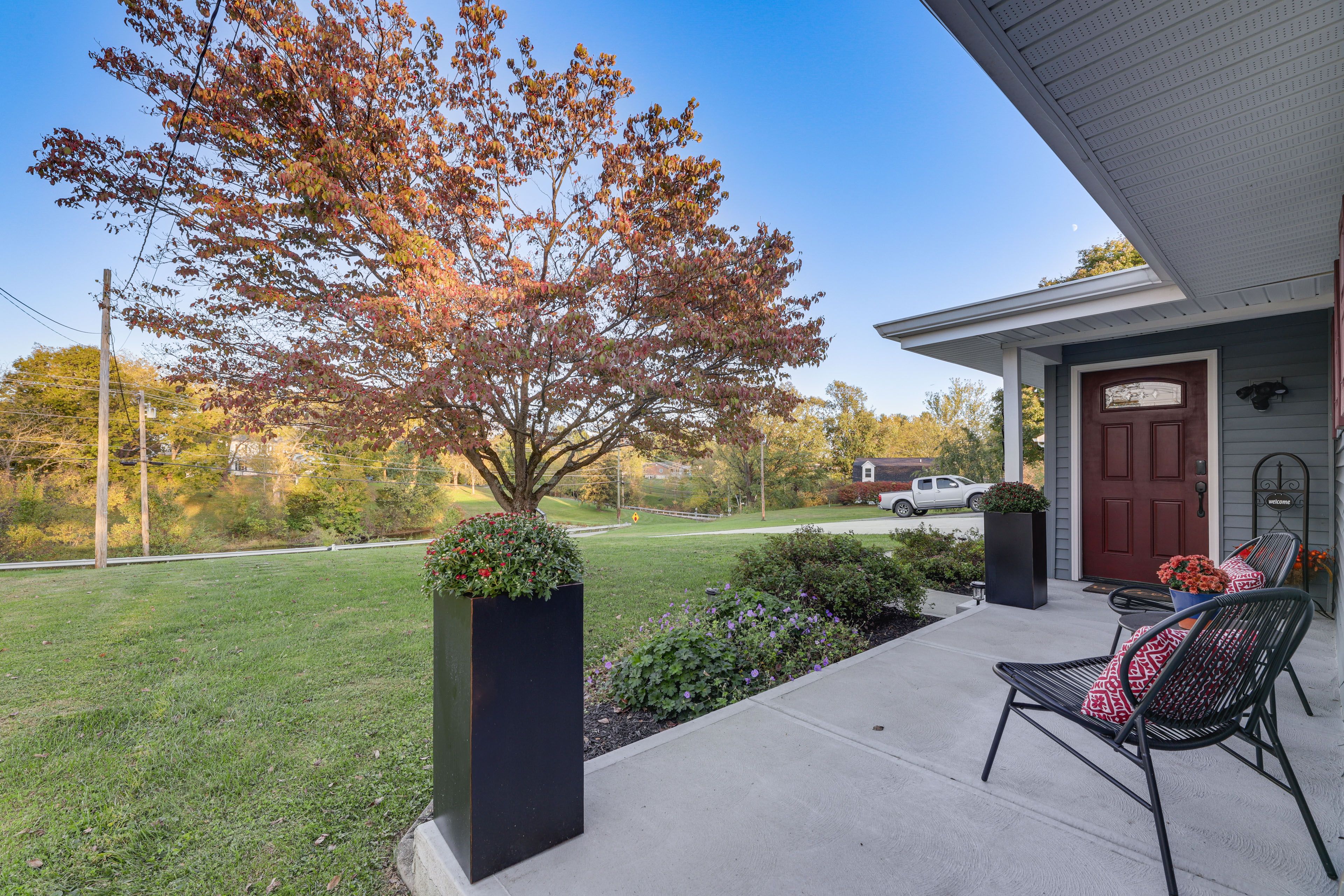 Front Patio | Private Entrance