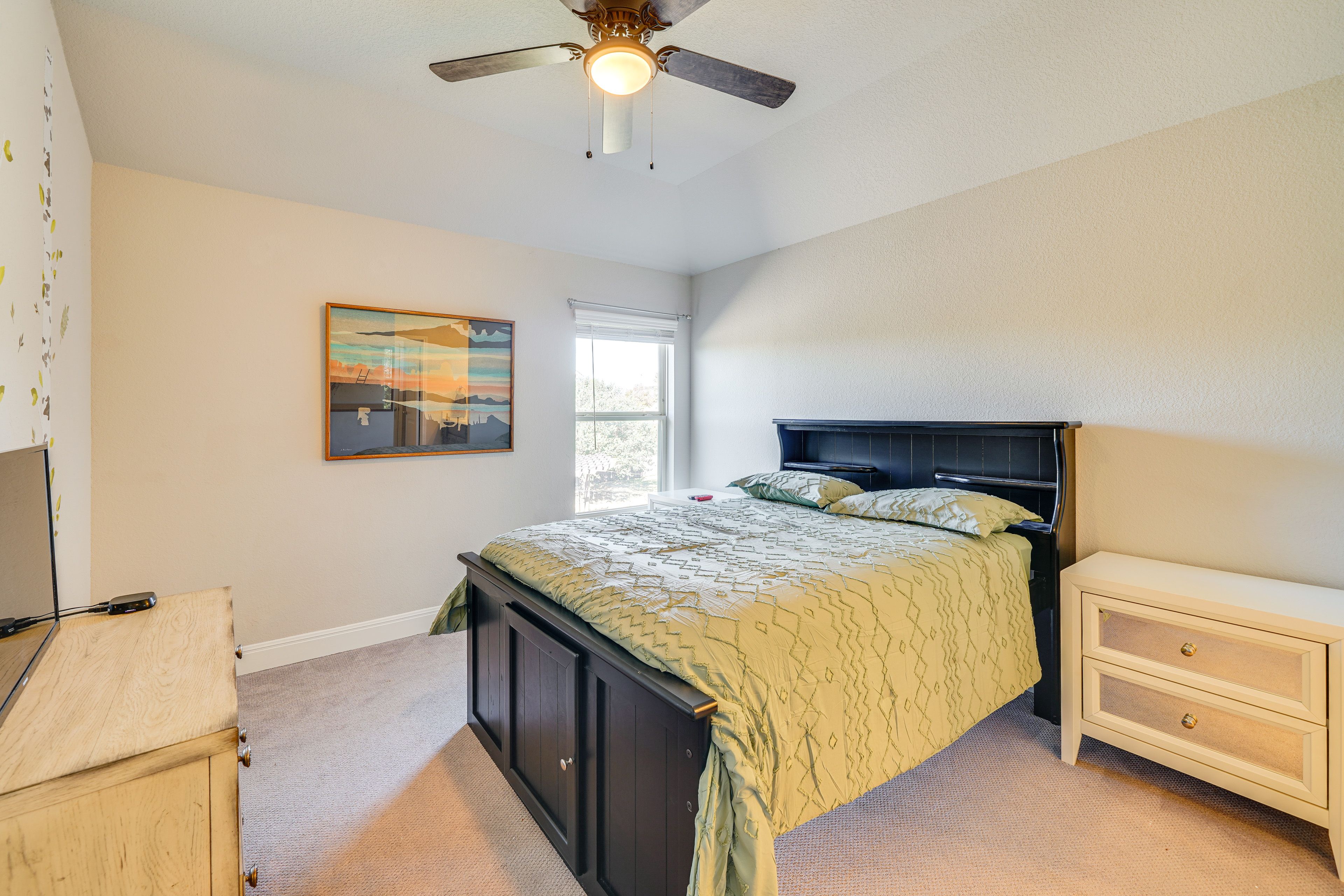 Bedroom 4 | Full Bed | Smart TV | 2nd Floor