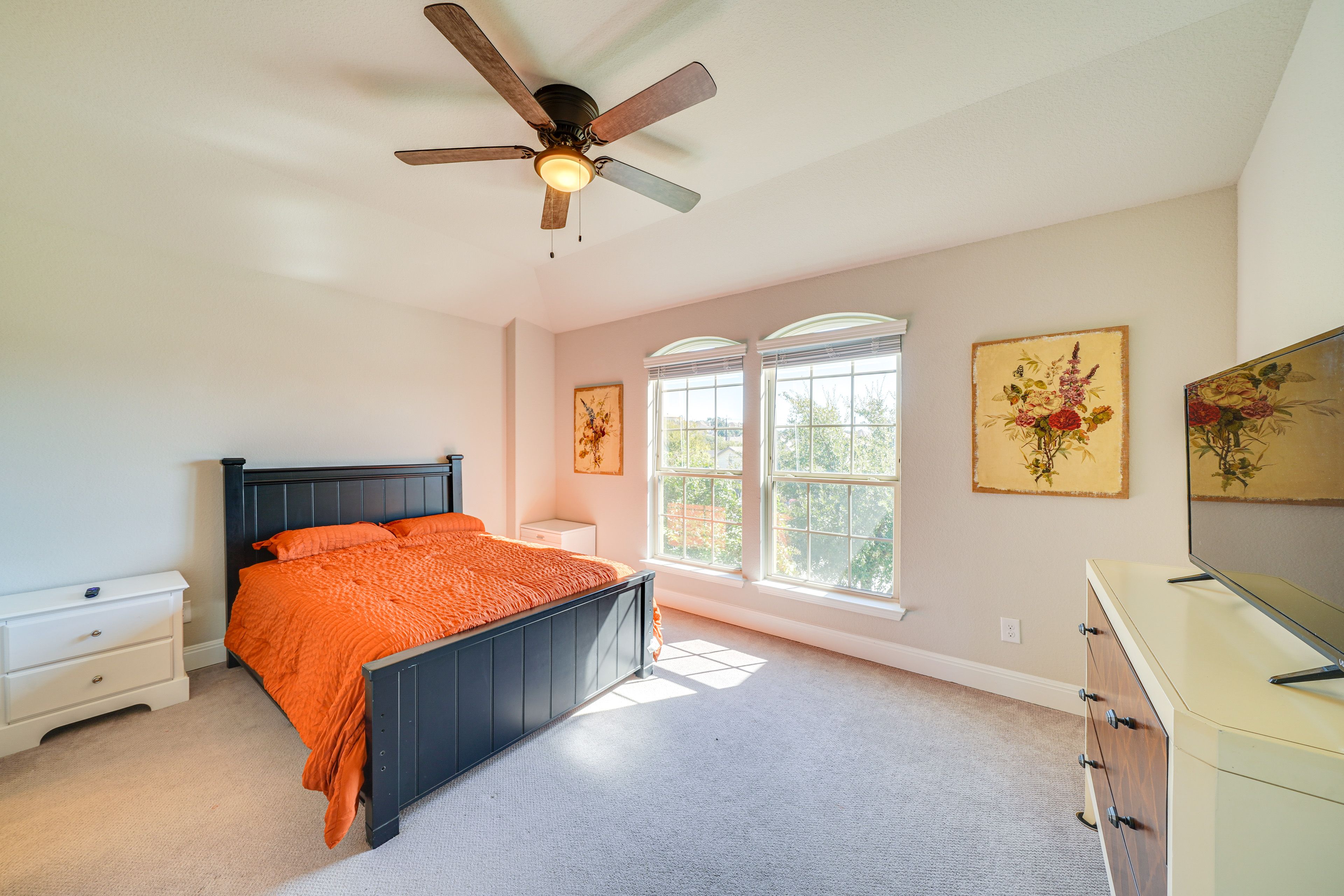 Bedroom 3 | Full Bed | 2nd Floor