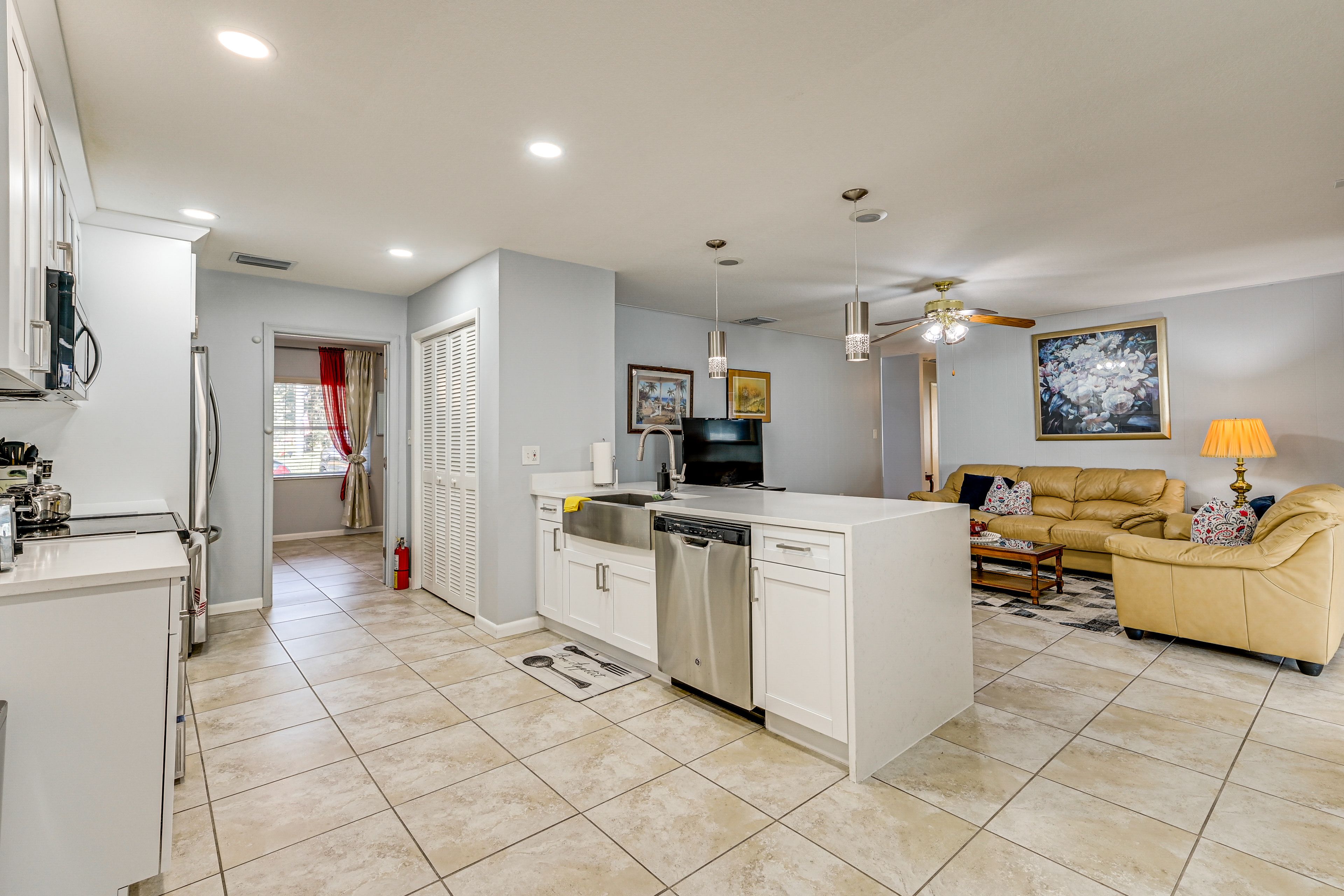 Kitchen | Drip Coffee Maker | Toaster | Kettle | Dishwasher