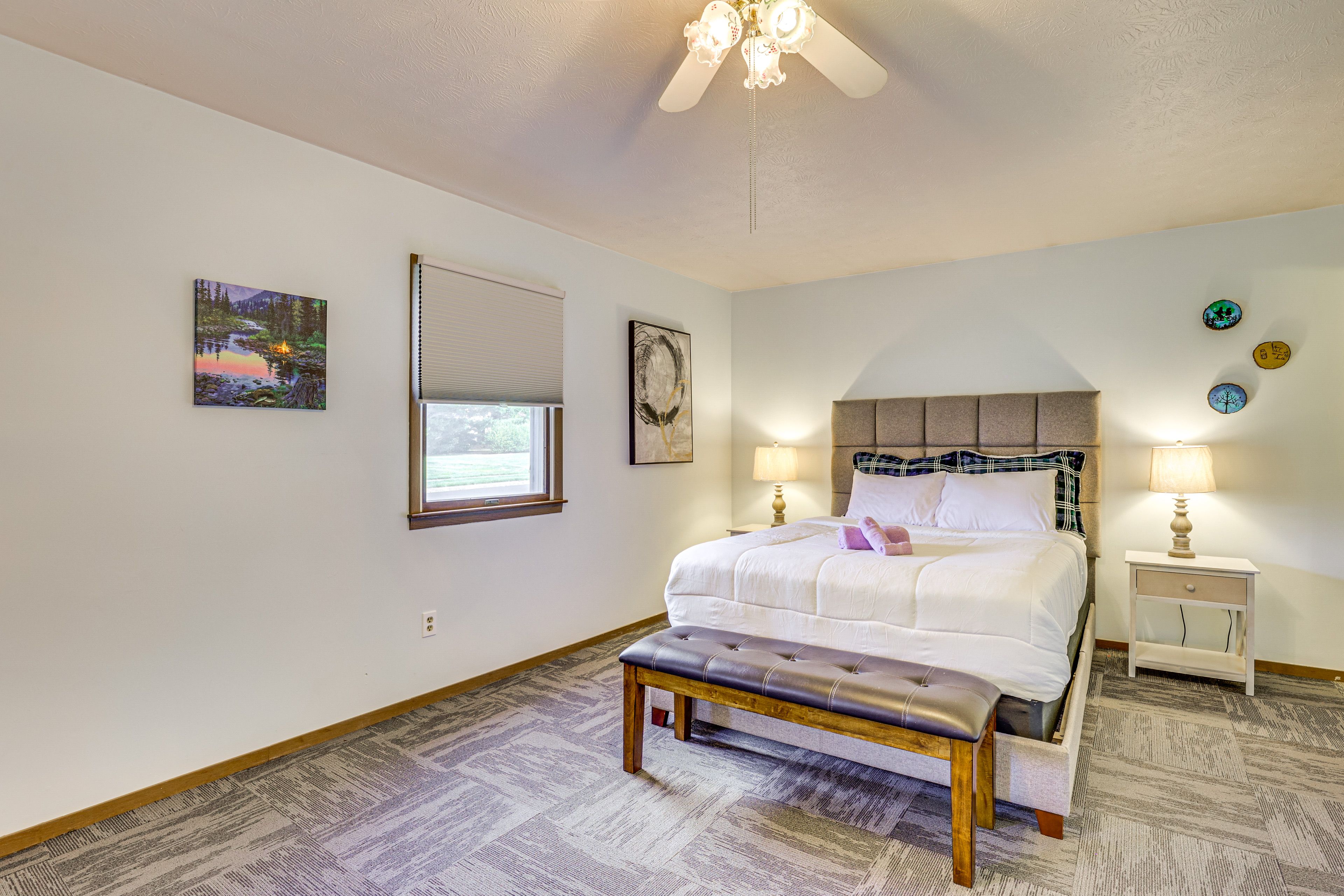 Bedroom 1 | Queen Bed | Linens Provided | Desk Workspace | Walk-In Closet