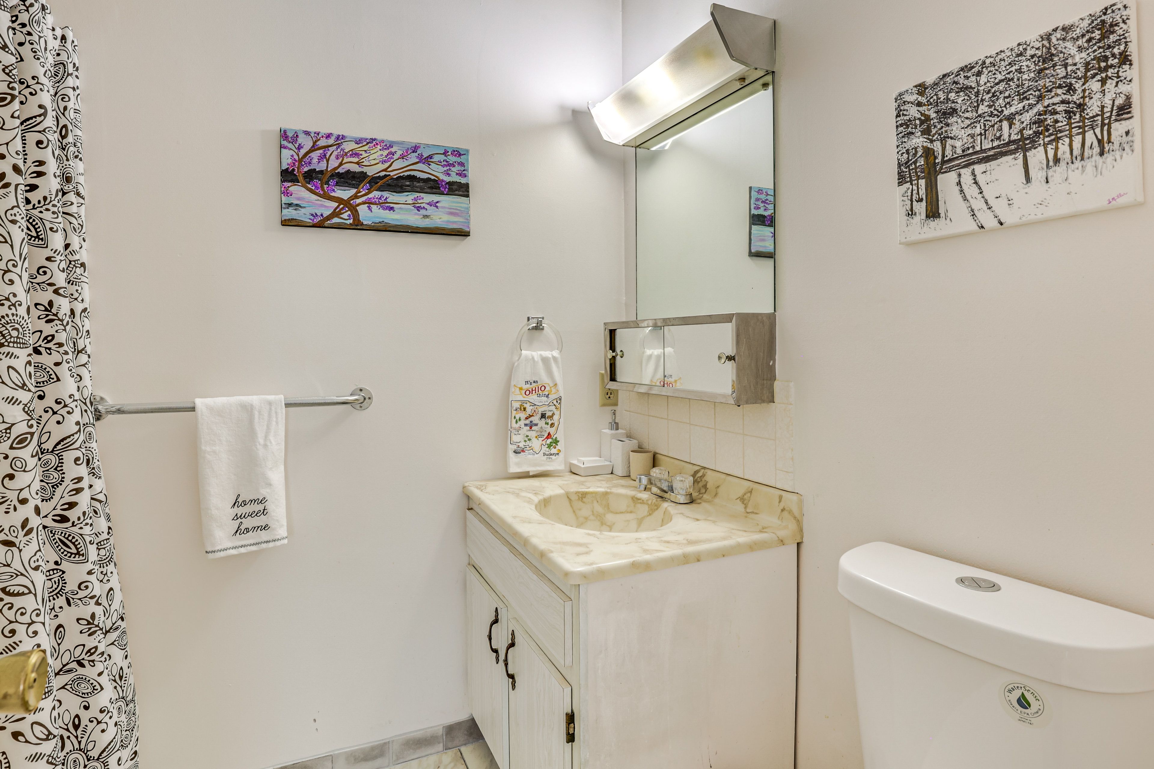 Full Bathroom