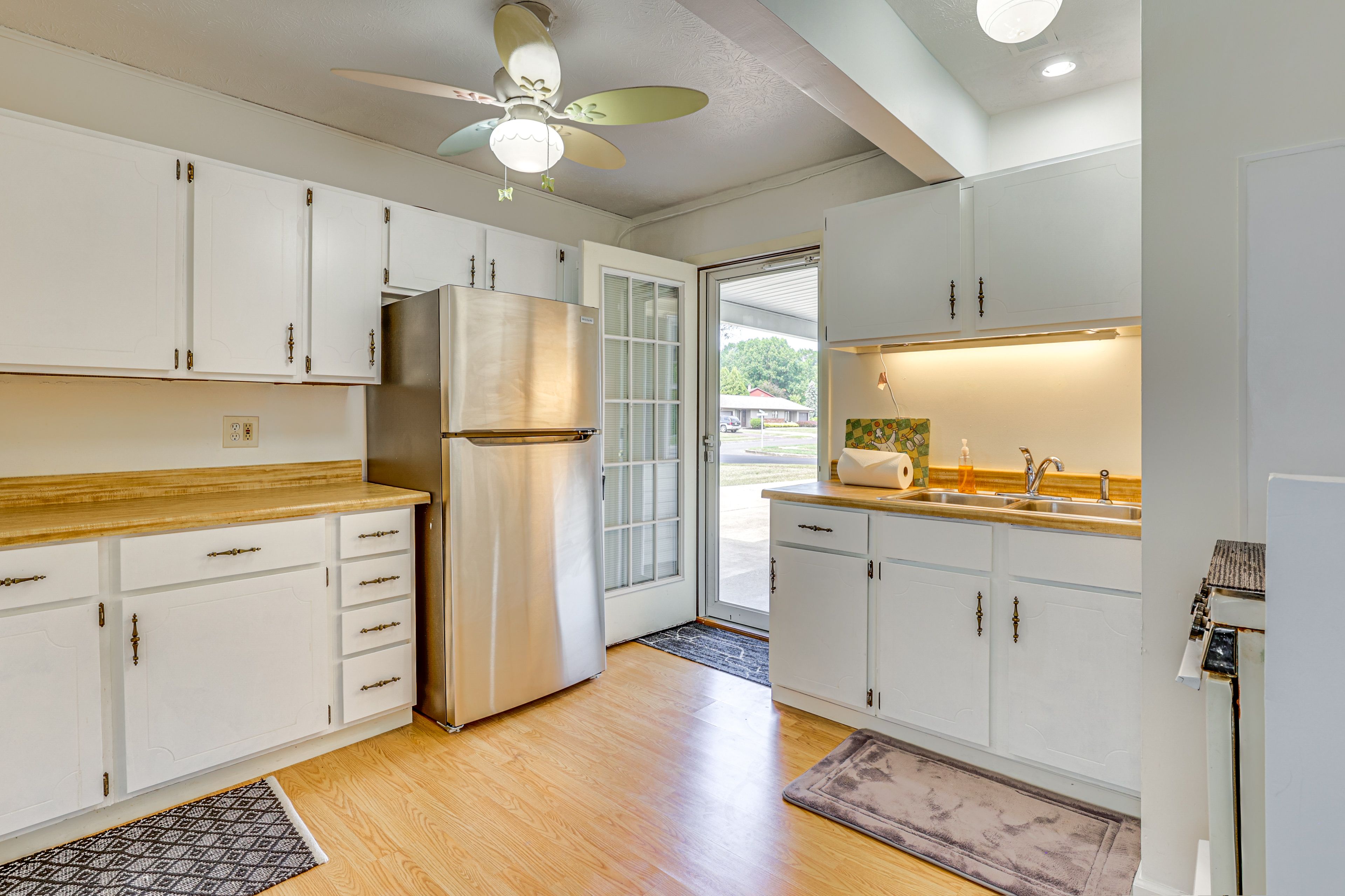 Kitchenette | Access Via Bedroom 3 | Refrigerator | Sink