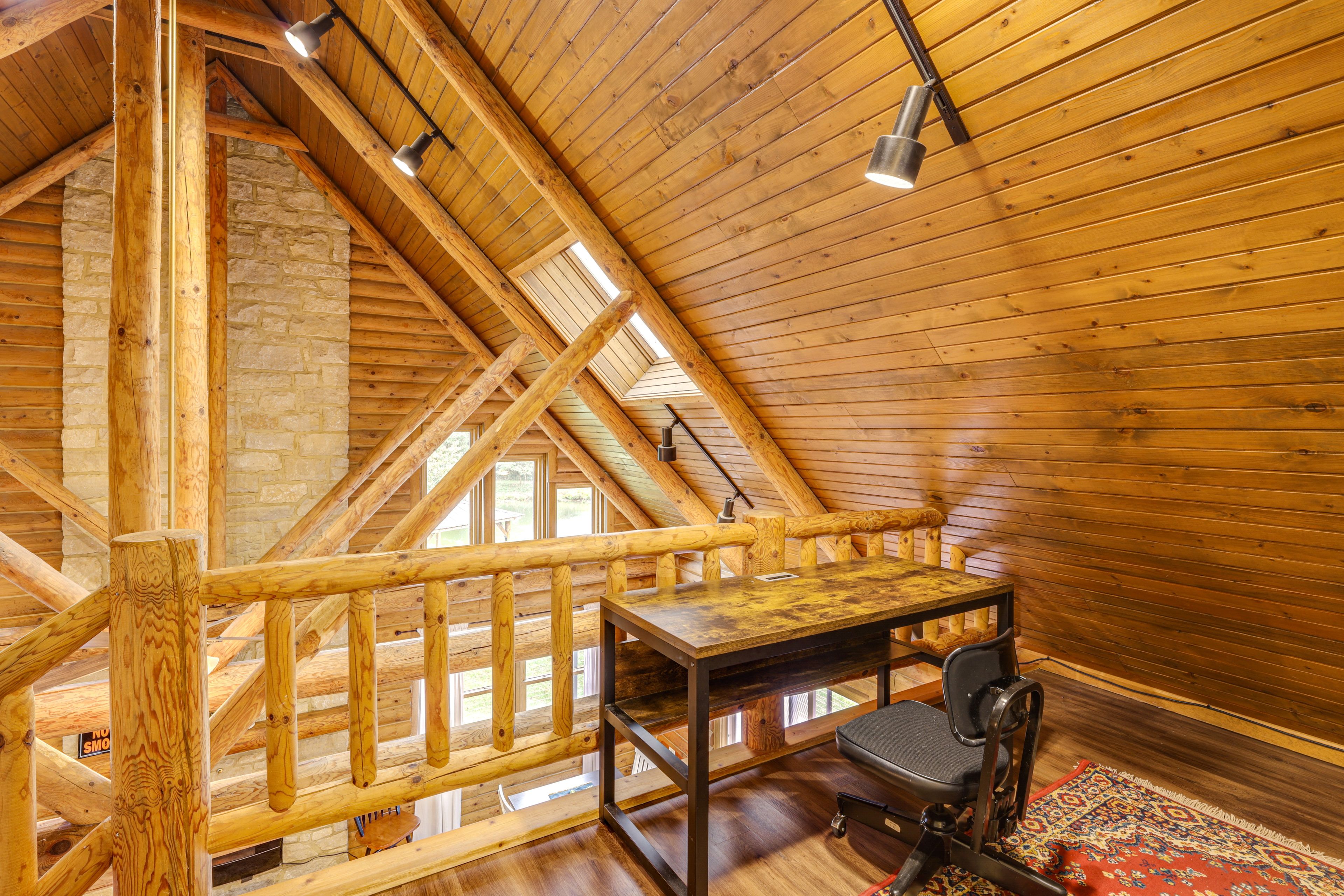 Upper Landing | 2nd Floor