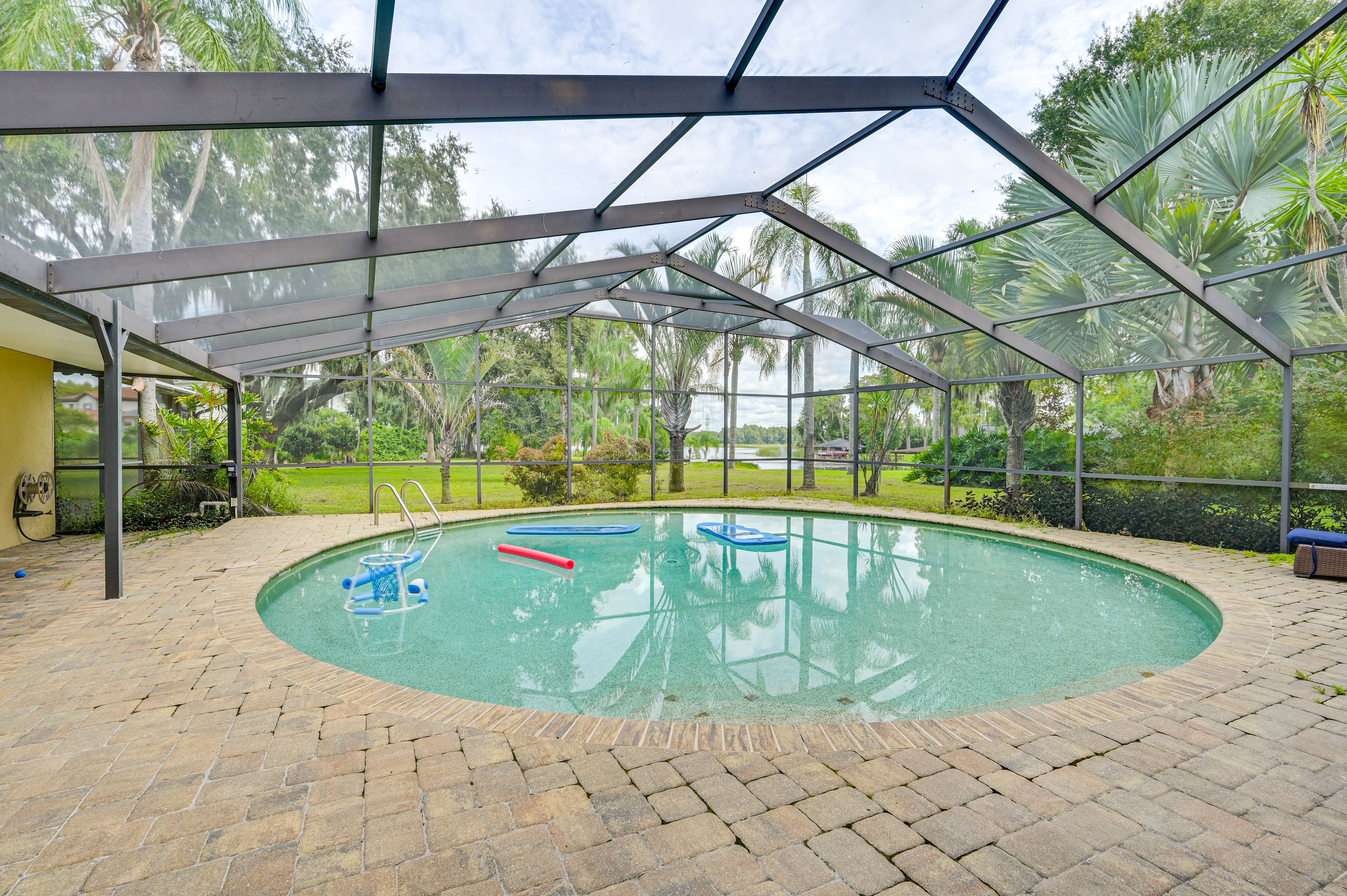 Private Outdoor Pool (Depth 3'-6.5') | Pool Toys | Lake View