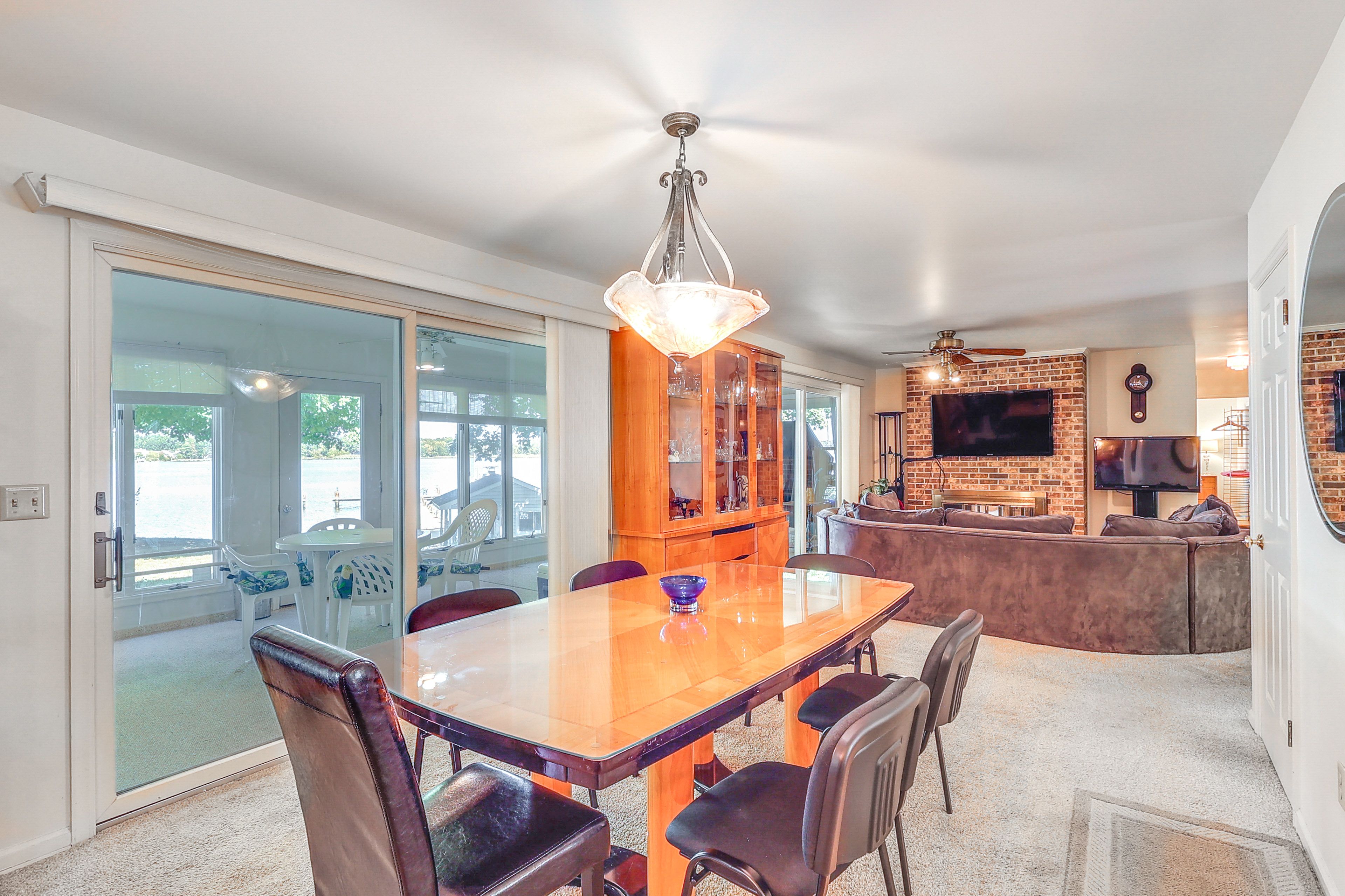 Dining Area | 1st Floor