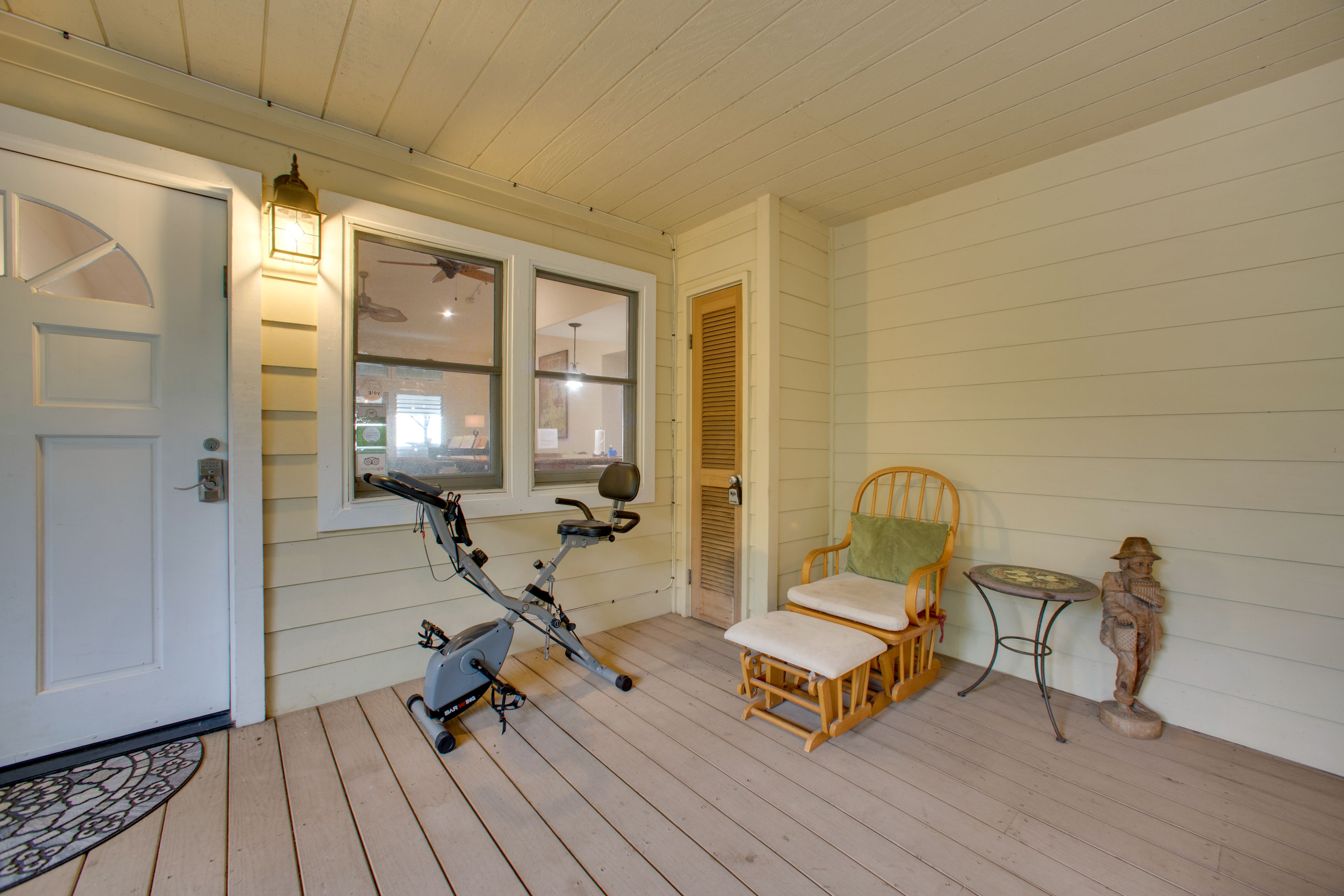 Shared Deck | Exercise Bike