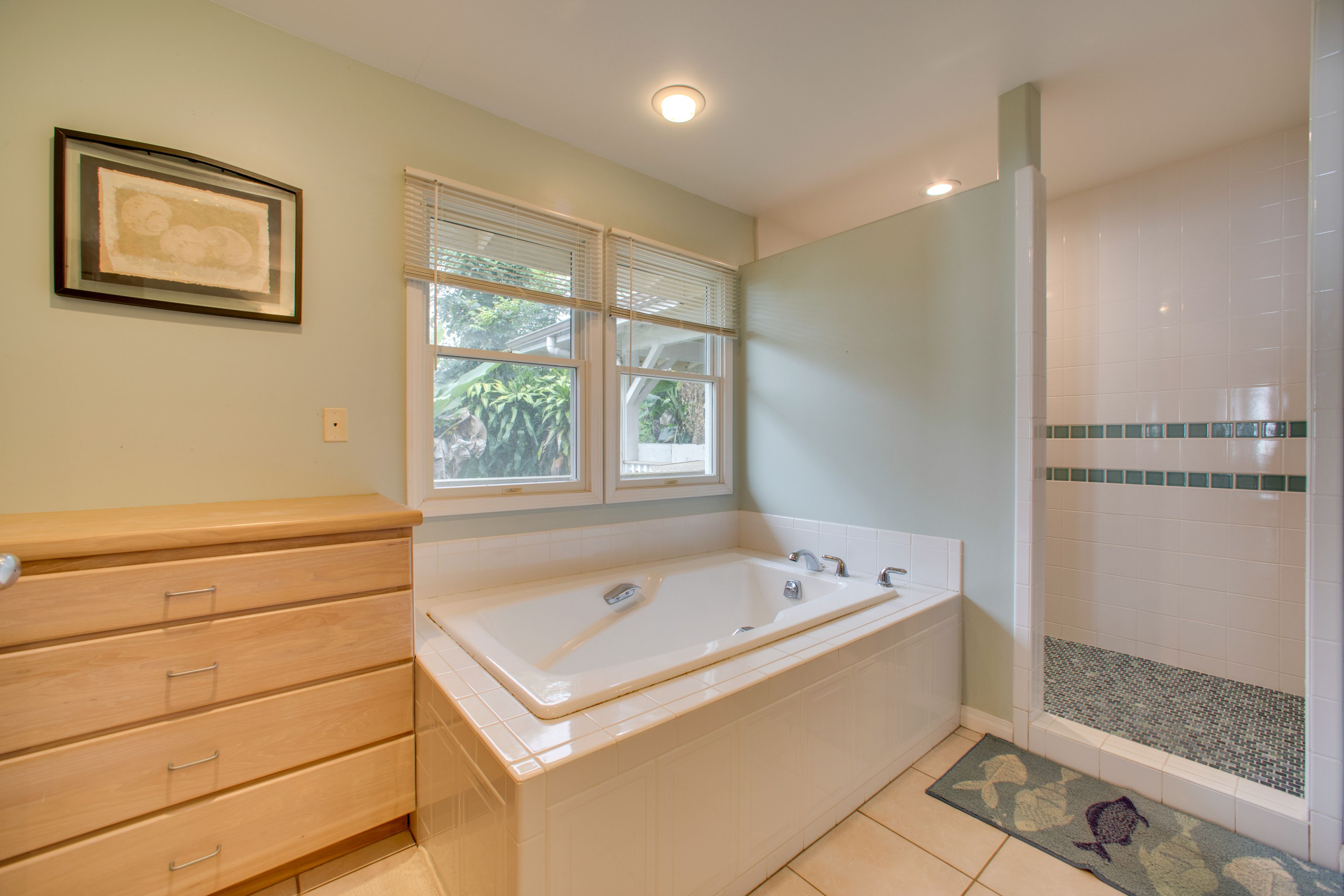 En-Suite Bathroom | Complimentary Toiletries | Hair Dryer
