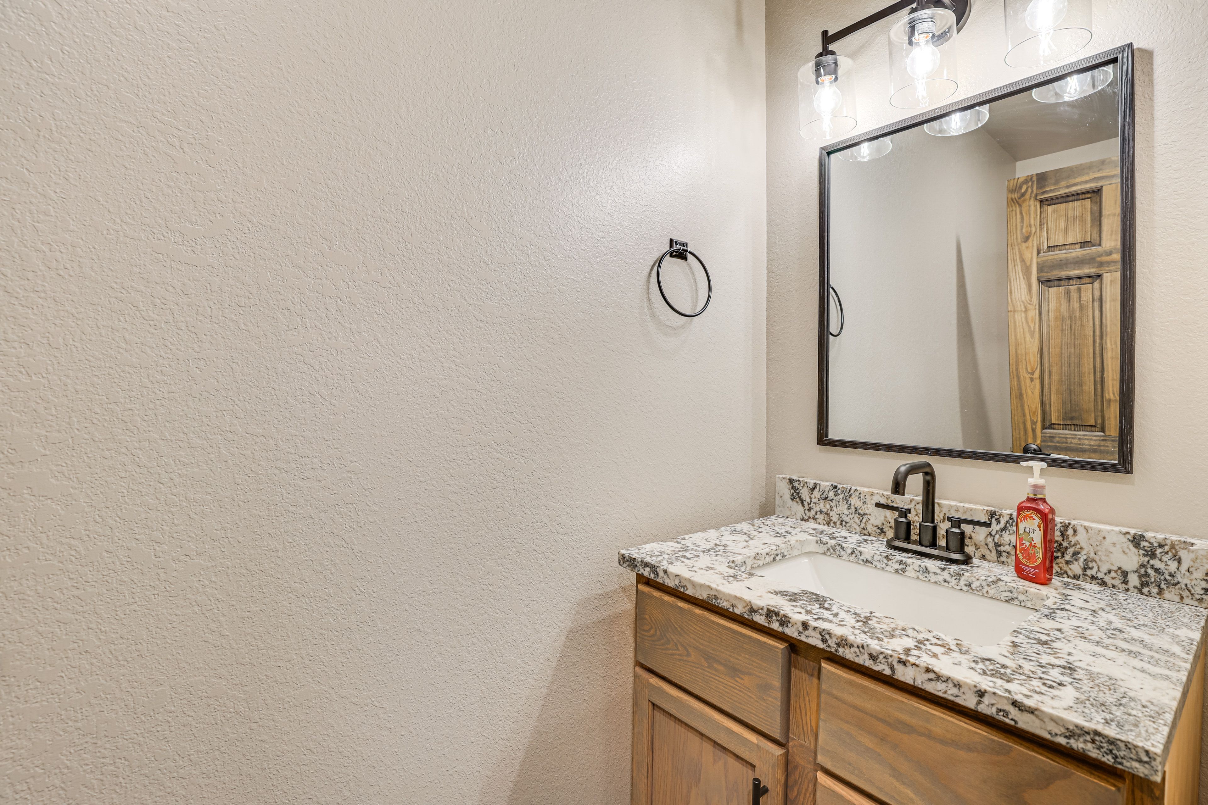 Half Bathroom | Main Level